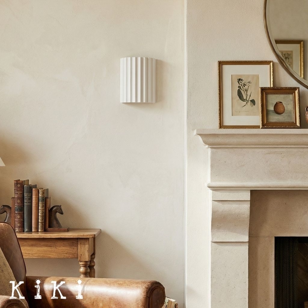 Striped Semicircle Resin Wall Lamp - Contemporary Accent Lighting for Living Room K95