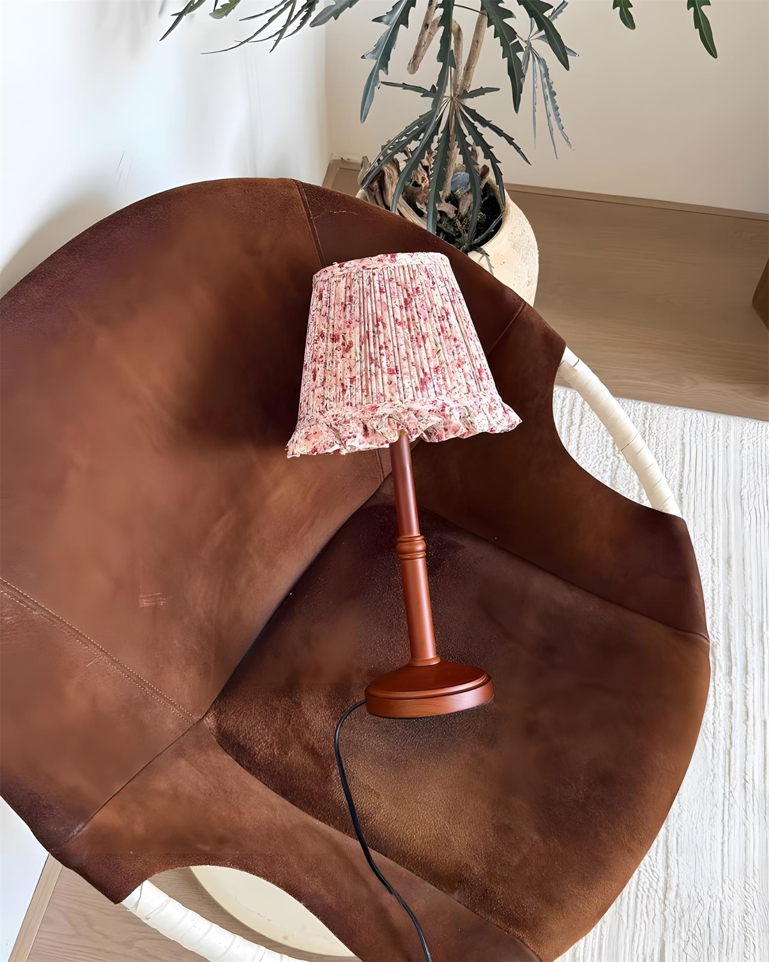 Briarfield Table Lamp D335