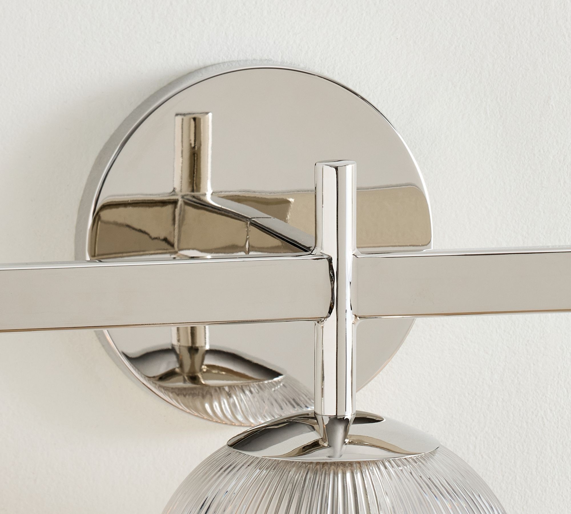 Bravira Ribbed Glass Wall Sconce - Wall Light for Living Room and Hallway K1326