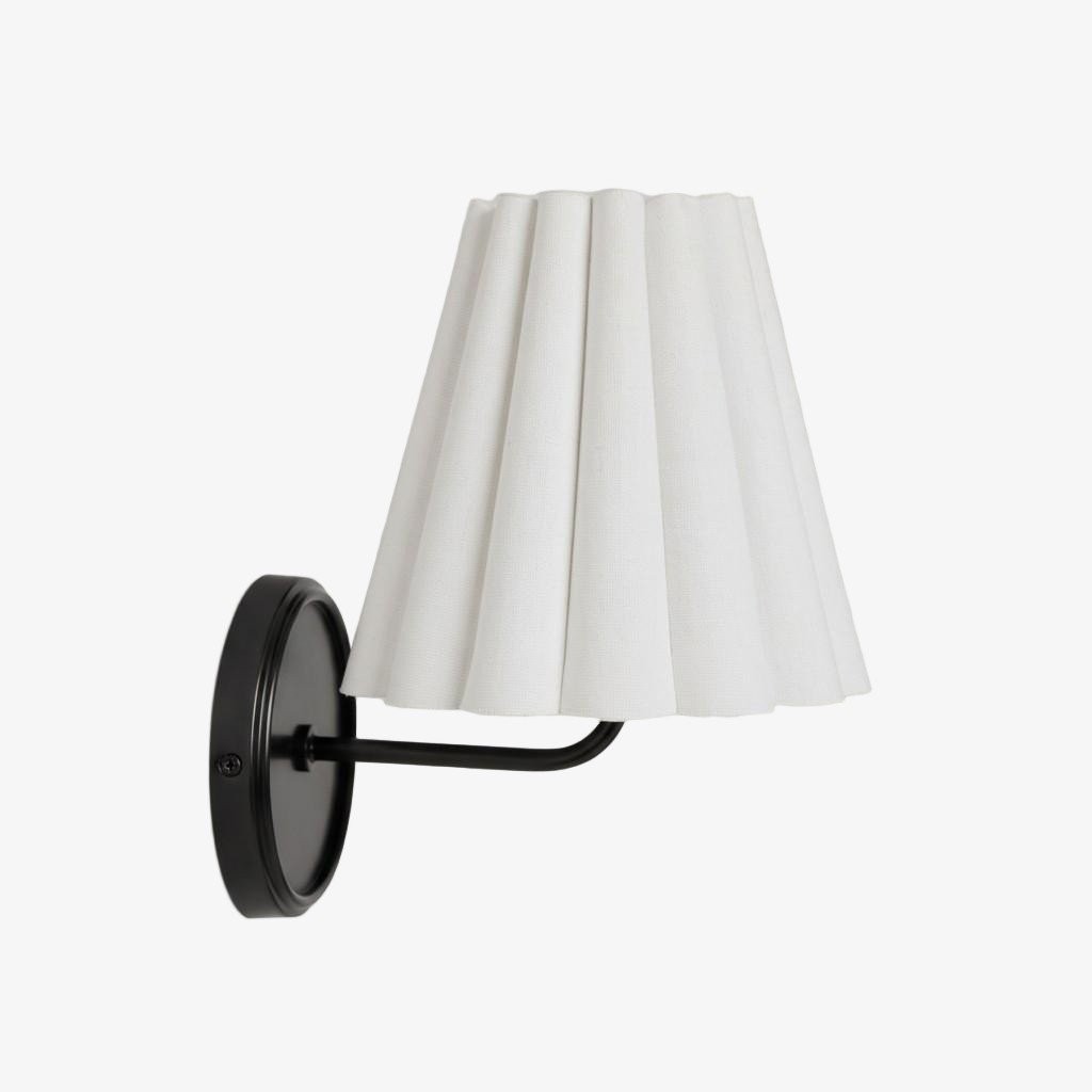 Ruffmeto Modern Pleated Wall Sconce - Decorative Lighting for Interior Spaces K2051