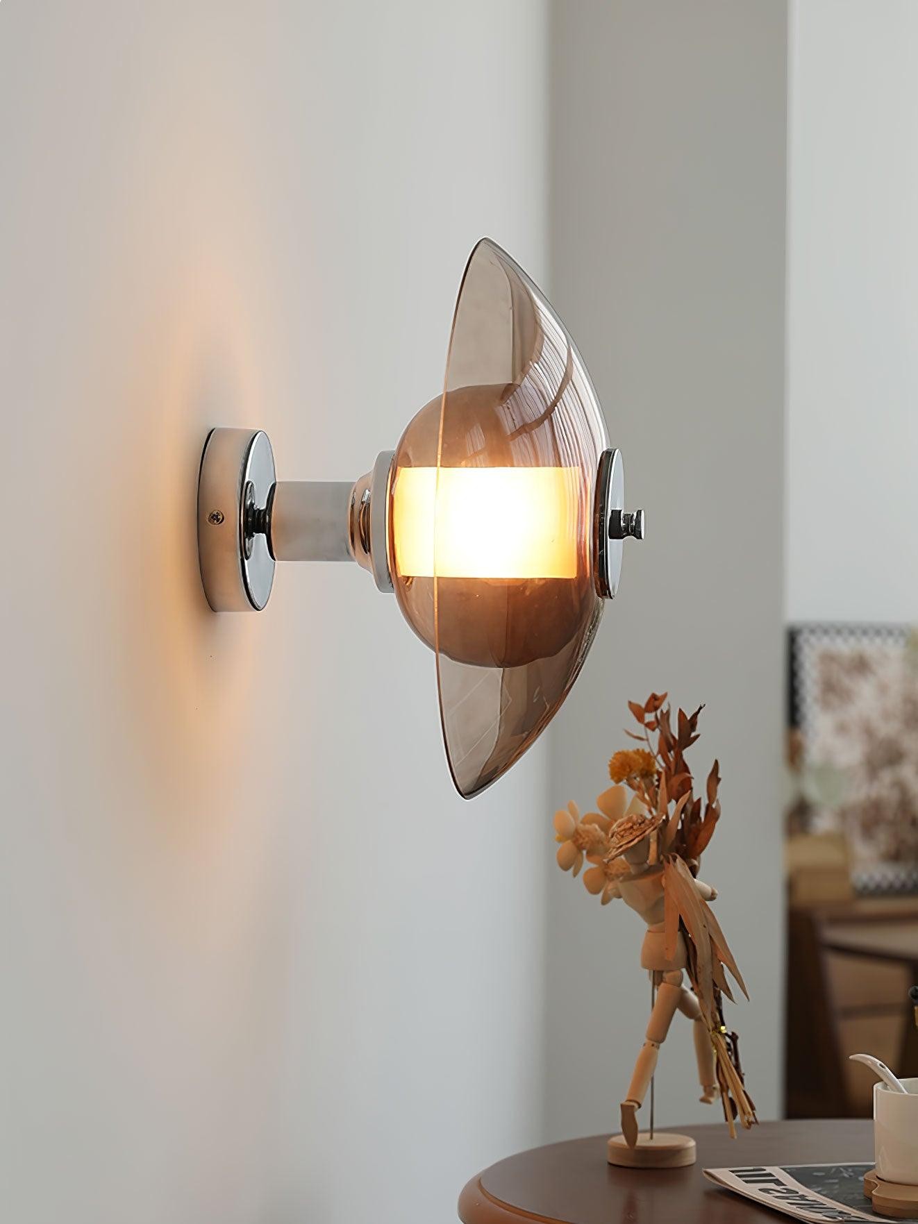 Flying Saucer Plug-in Wall Light K392