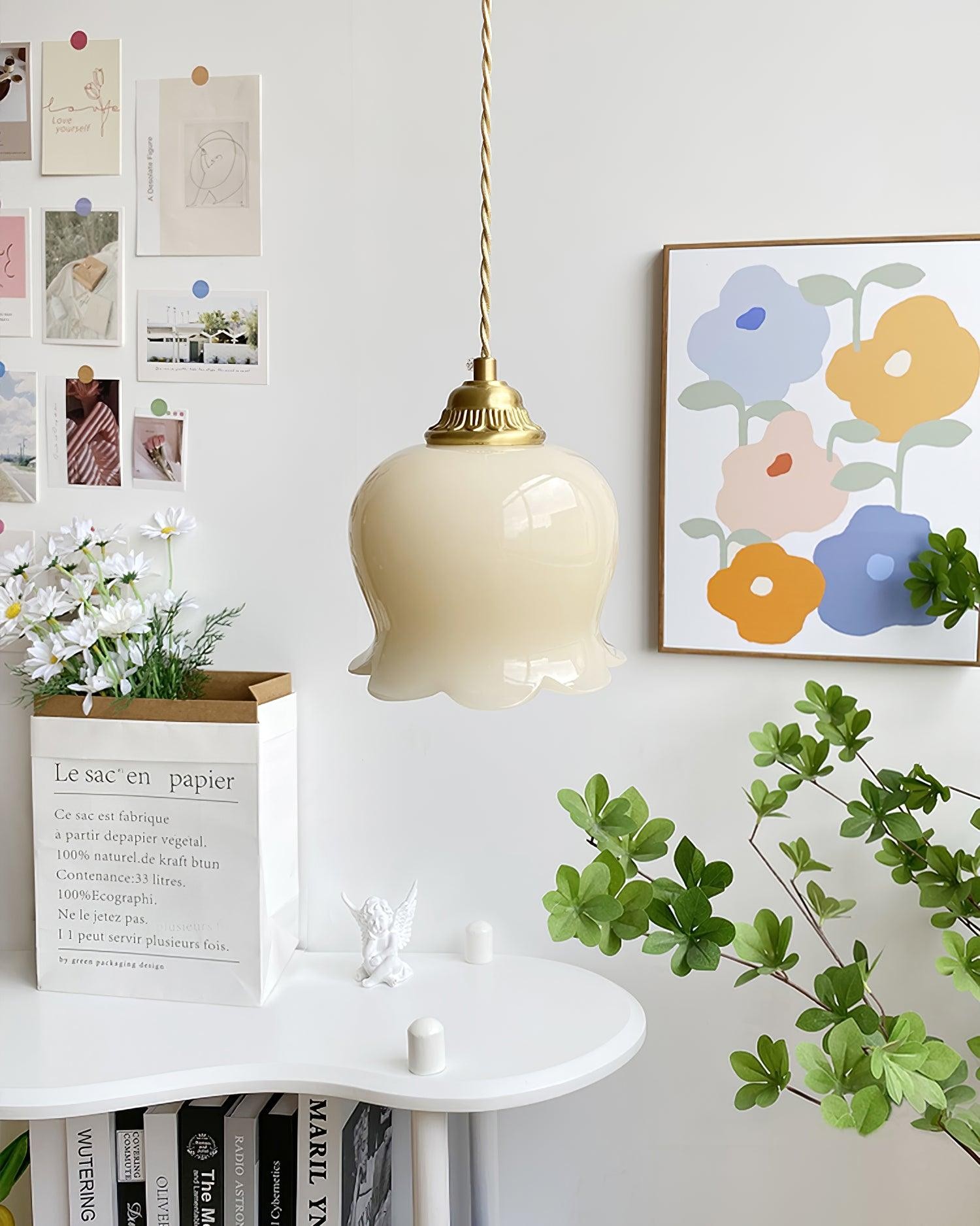 Traditional Glass Flower Pendant Lamp K736