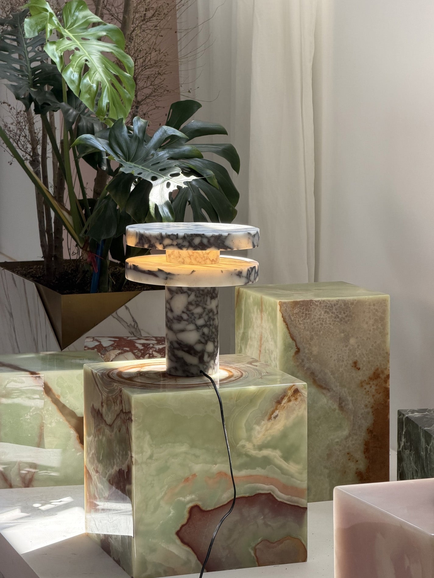 Pillar Marble Table Lamp D567