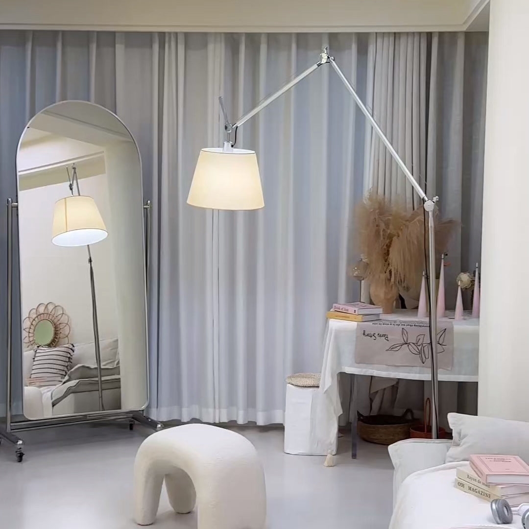 Velthea Floor Lamp D713