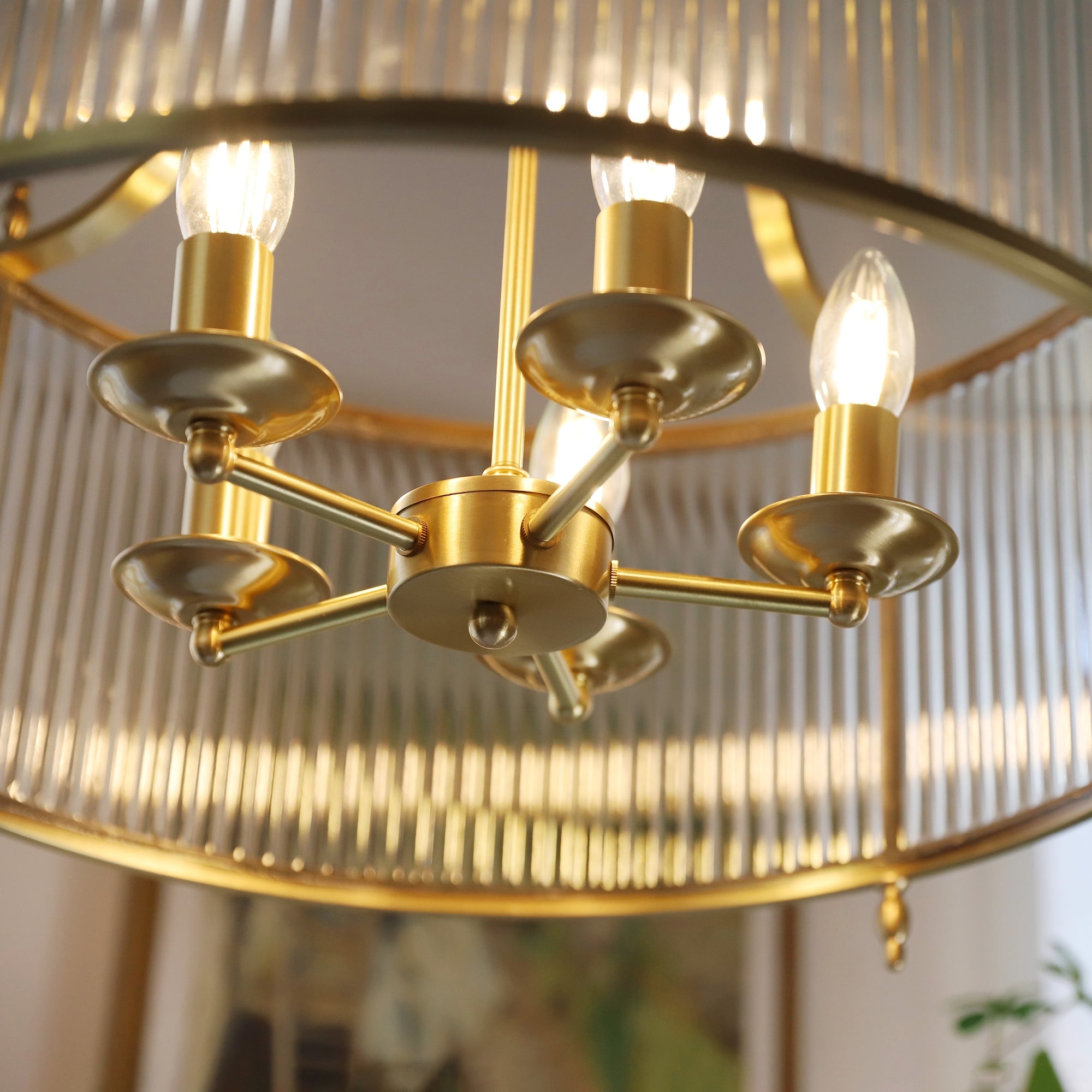 Lambeth Glass Chandelier D701