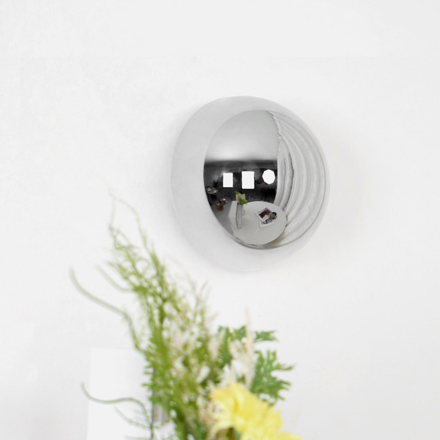 Round Metal Wall Lamp K1079
