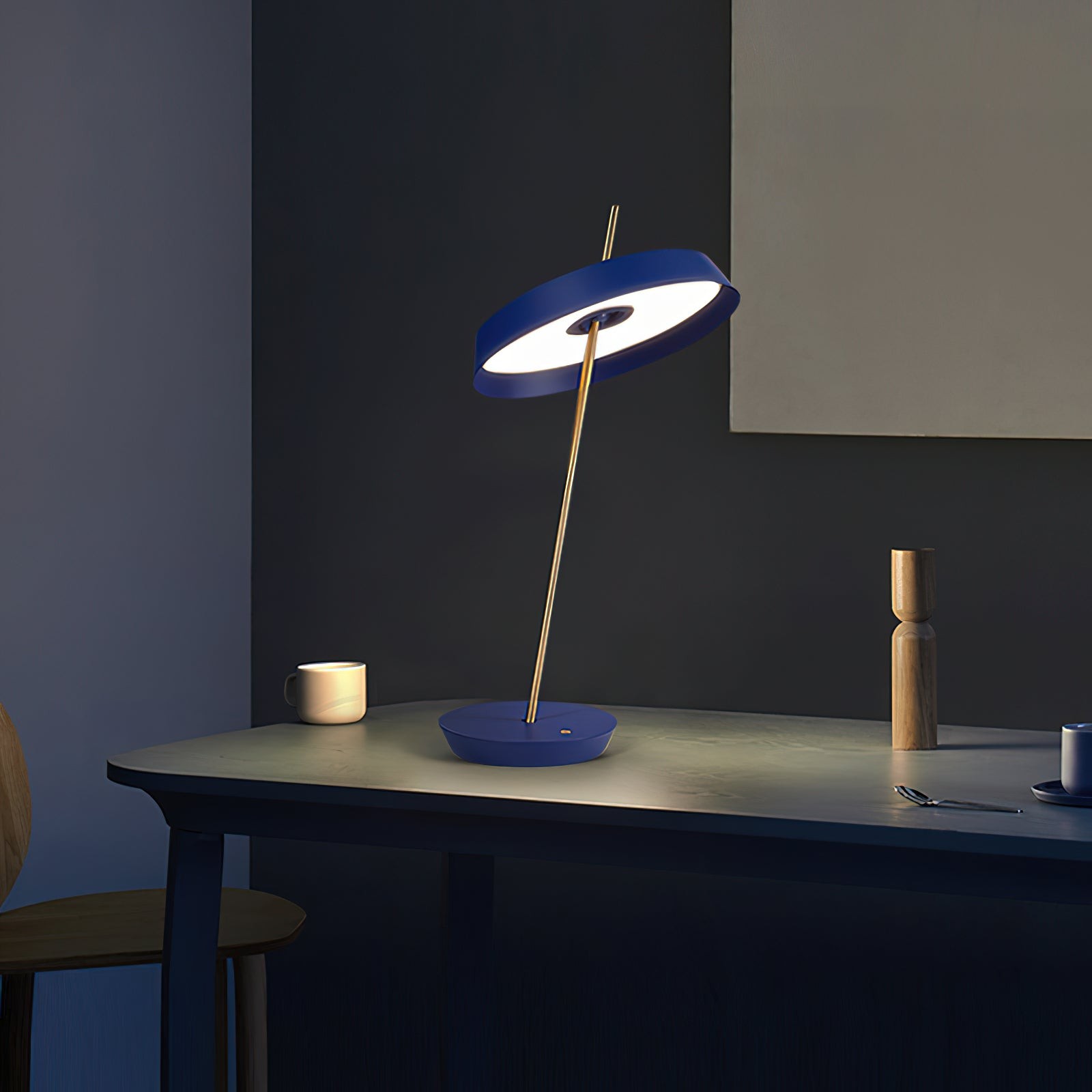 Modern Art Decor Table Lamp For Living Room K604