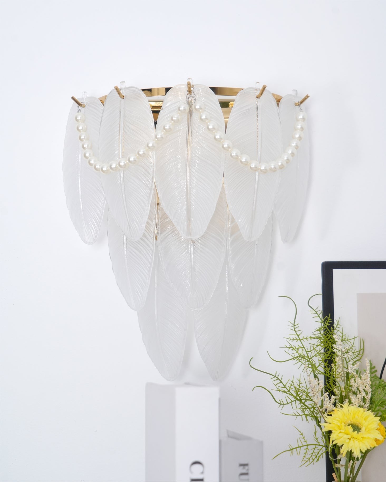 Feather Pearl Wall Lamp K1020