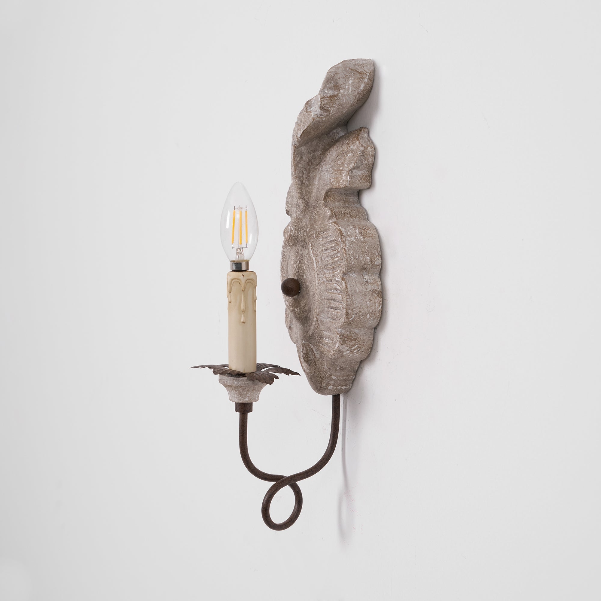 Verdure Vintage Sconce D530