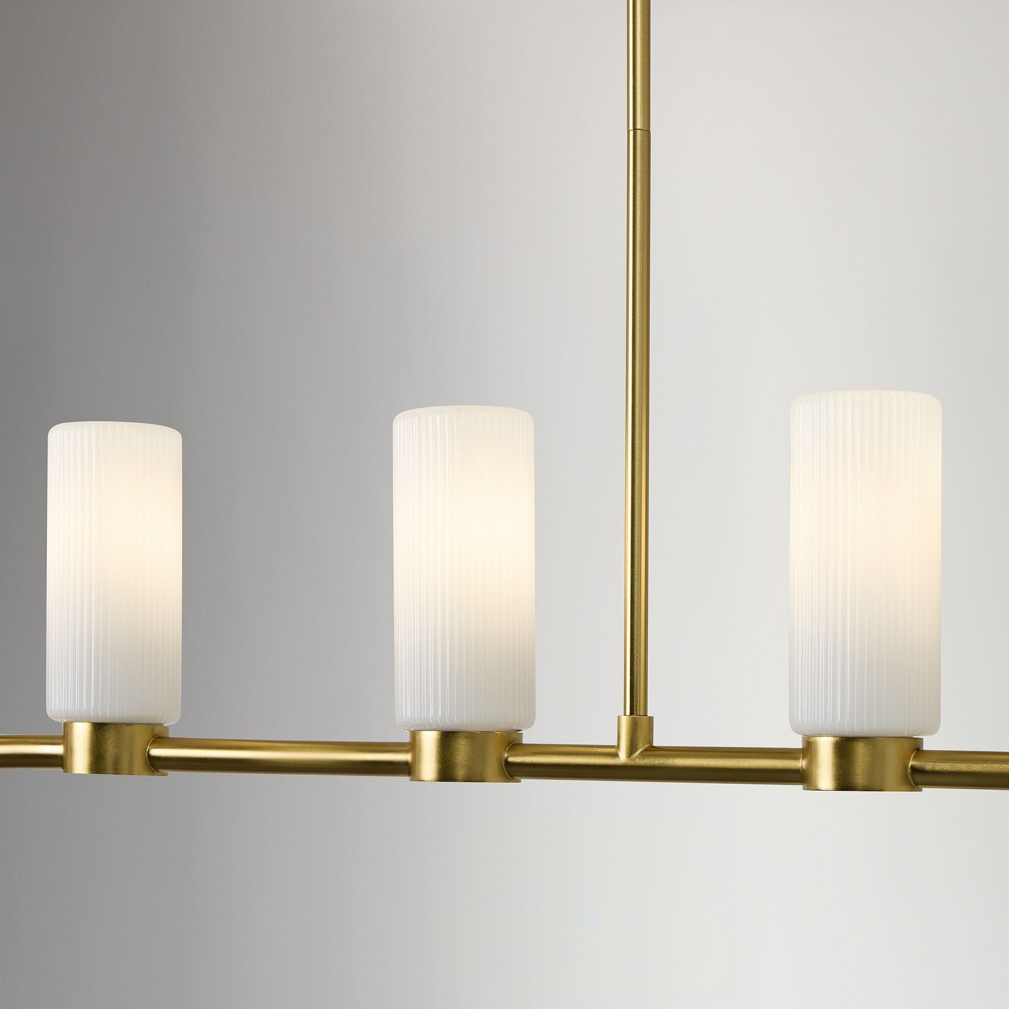 Rivora Fluted Glass Chandelier – Elegant Ribbed Lasting Design K1334