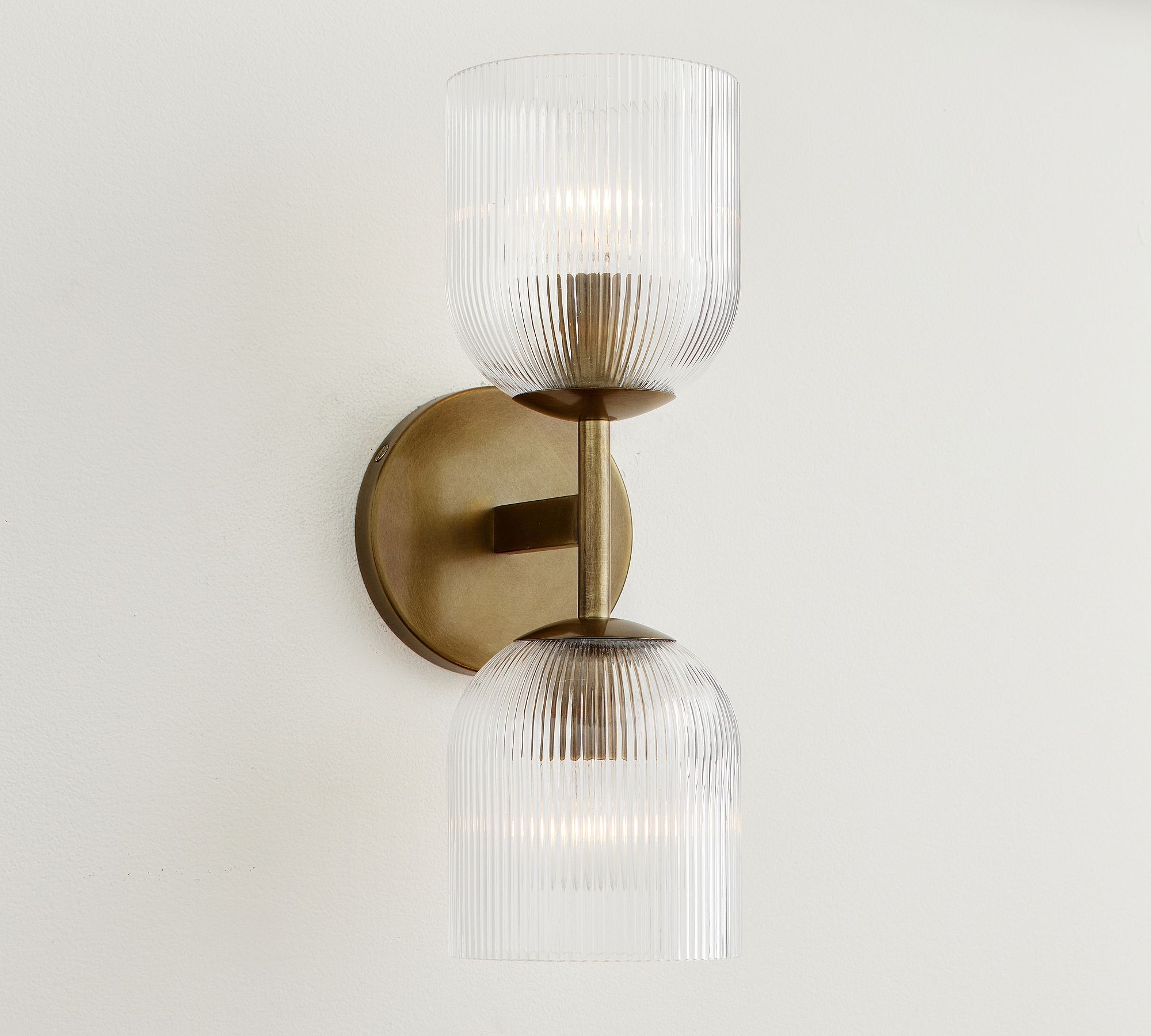 Bravira Ribbed Glass Wall Sconce - Wall Light for Living Room and Hallway K1326