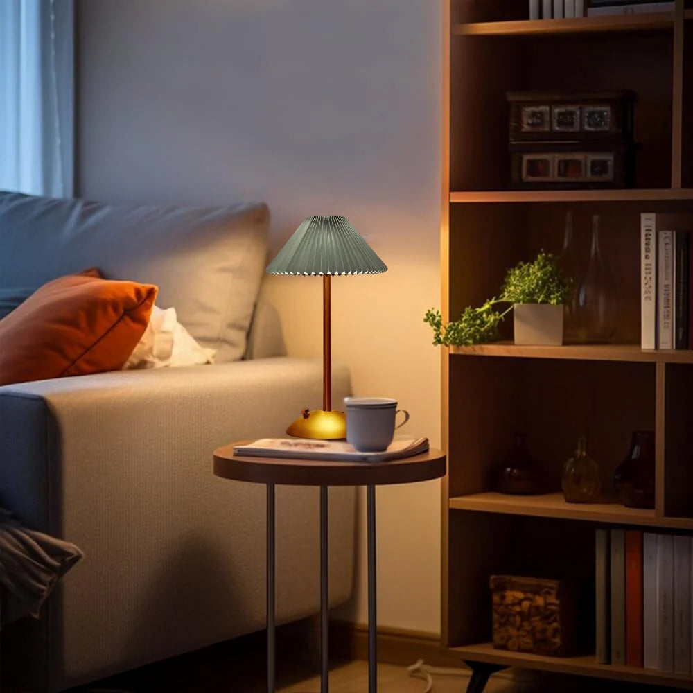 The Freedom Radiance Wireless Table Lamp D845