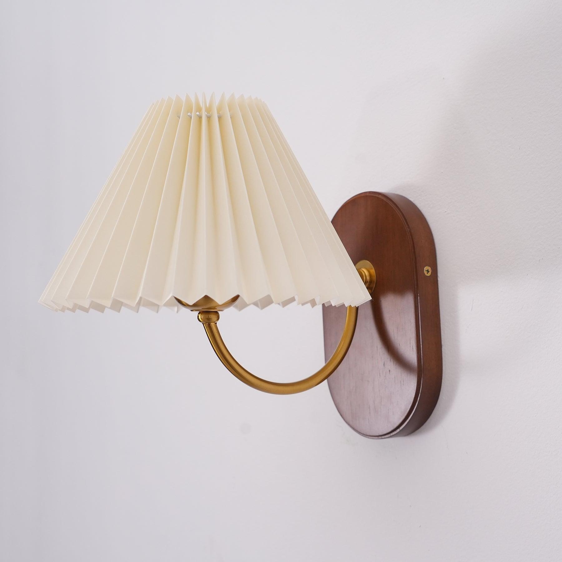 Modern Fashion Wall Lamp for Bedroom K466