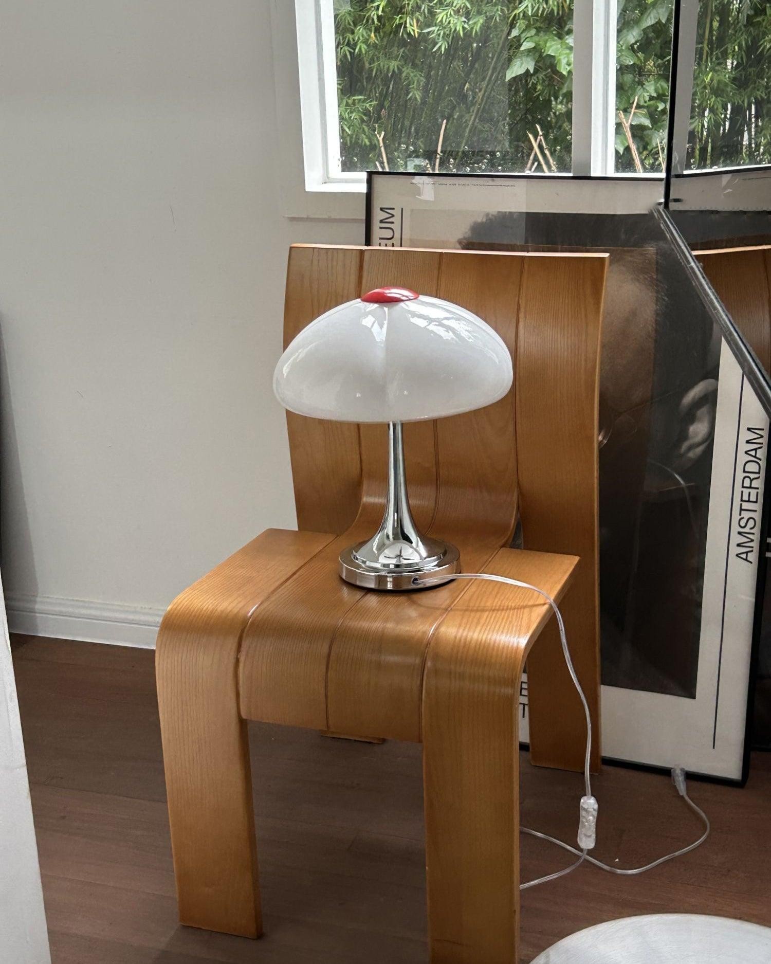 Cream Style Glass Mushroom Table Lamp K706