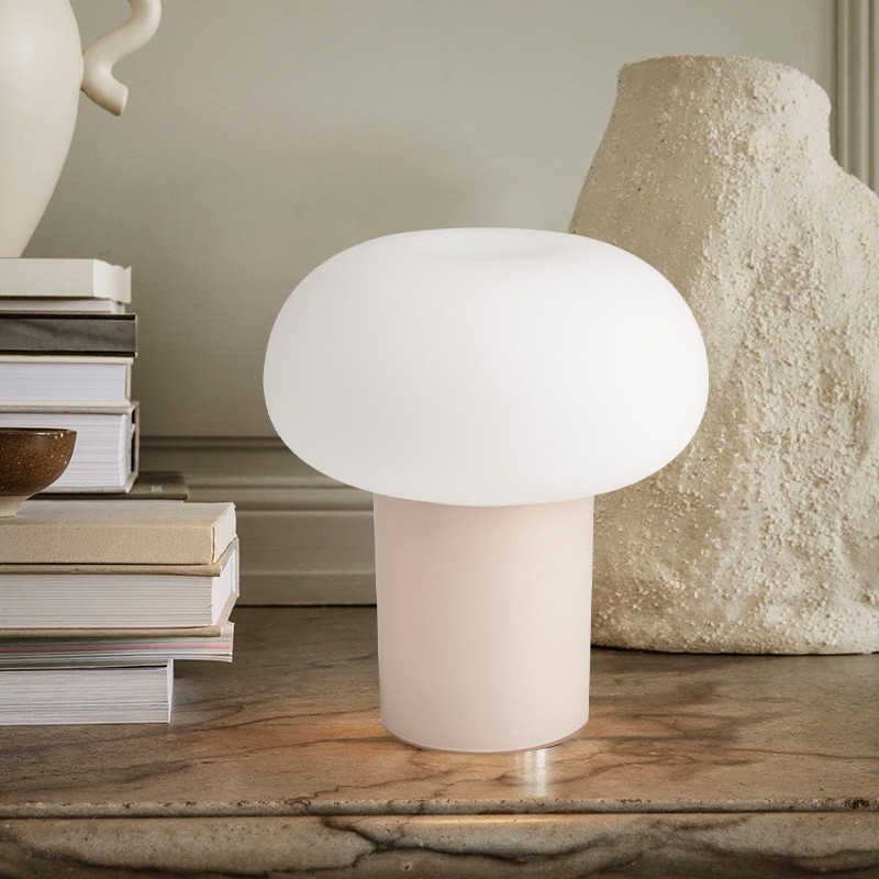 Modern Mushroom Dejsa Table Lamp