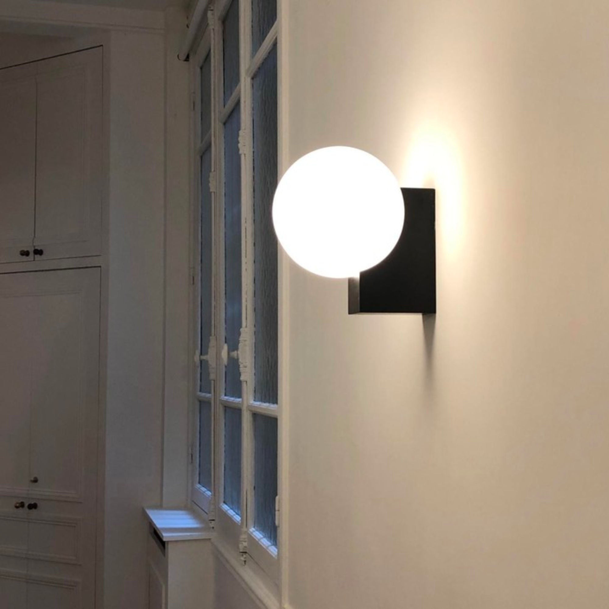 Minimalist Spherical Wall Lamp K434