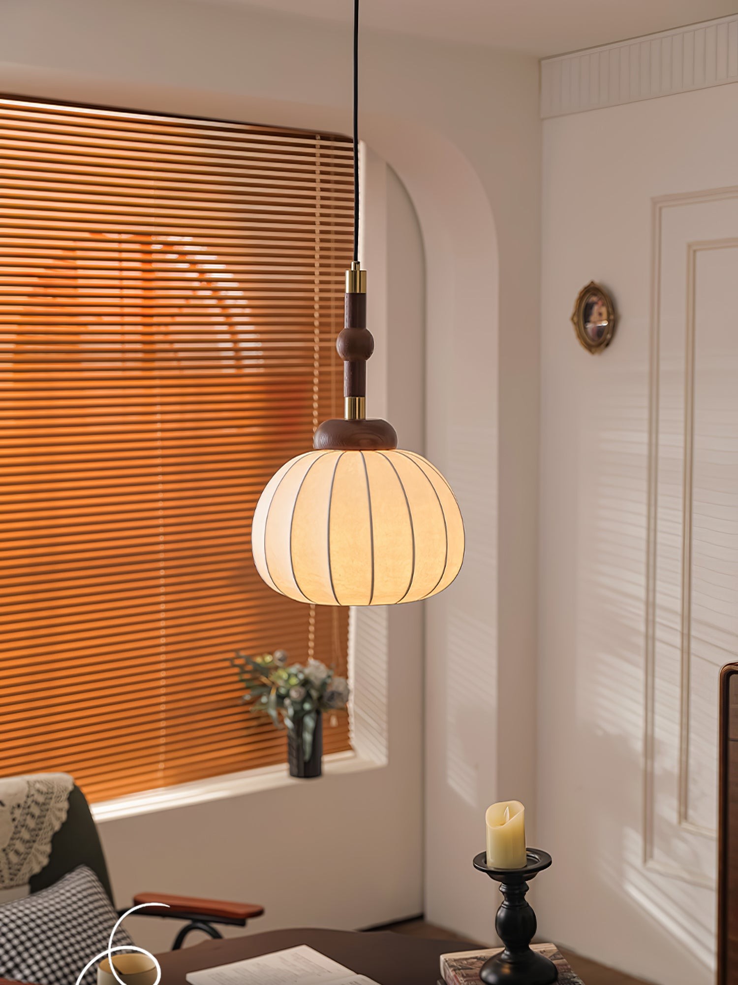 Silk Globe Pendant Lamp K664