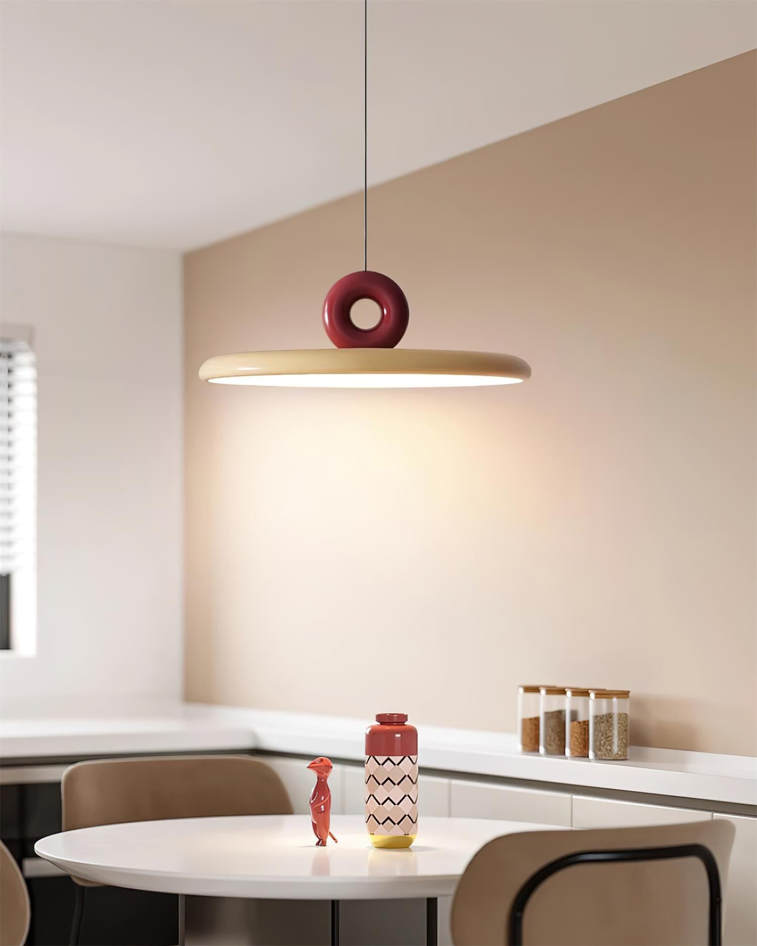 Cream Style Vertical Flying Saucer Pendant Lamp K343