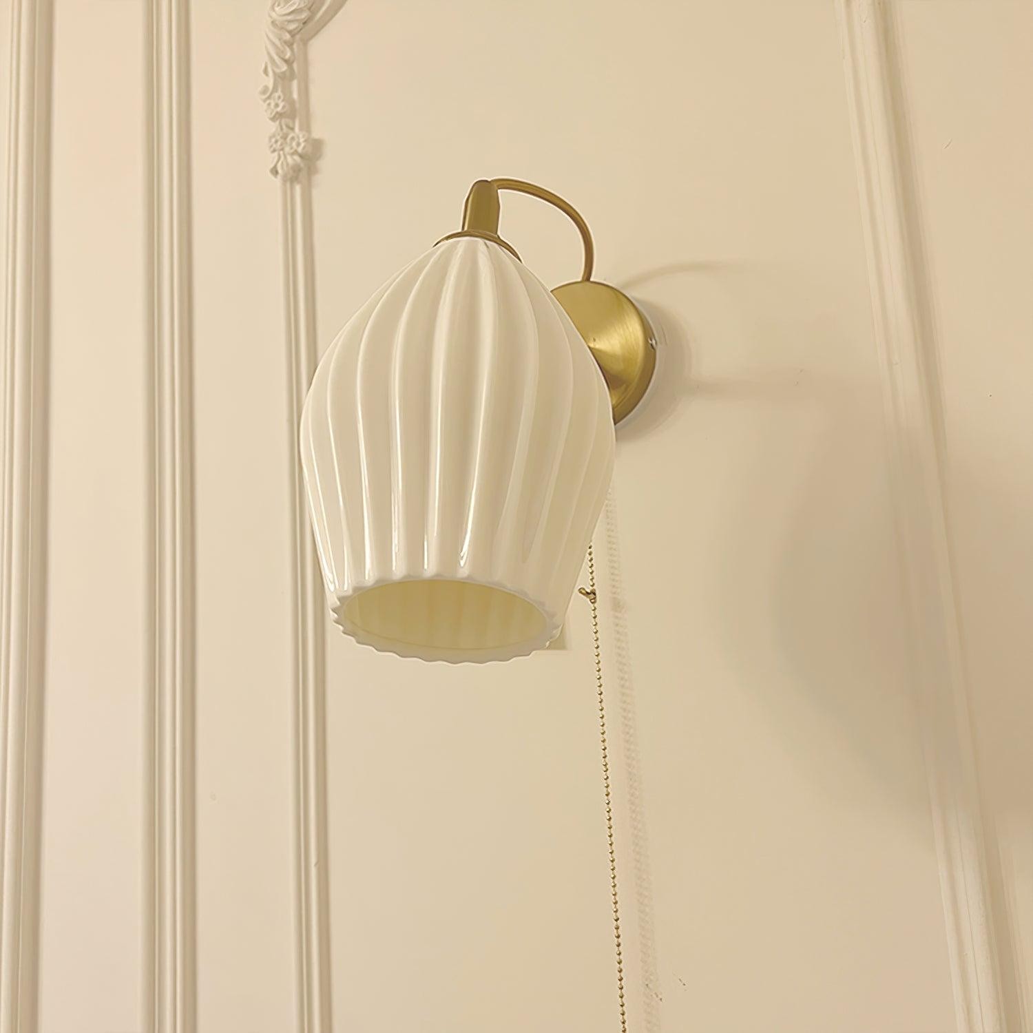 Cream Style Ceramic Ribbed Wall lamp K313