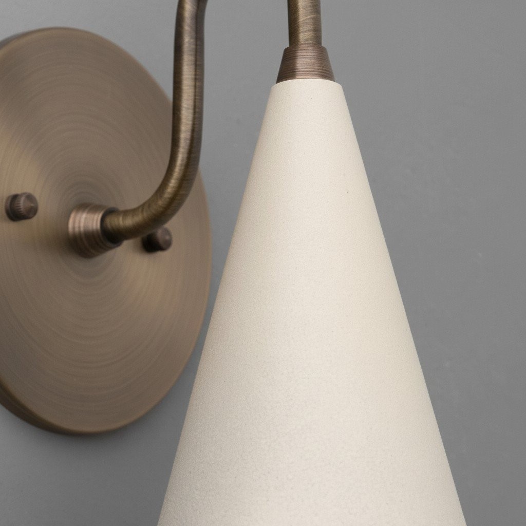 Curva Metal Cone Wall Lamp - Classic Vintage Accent Lighting for Hallway K1736