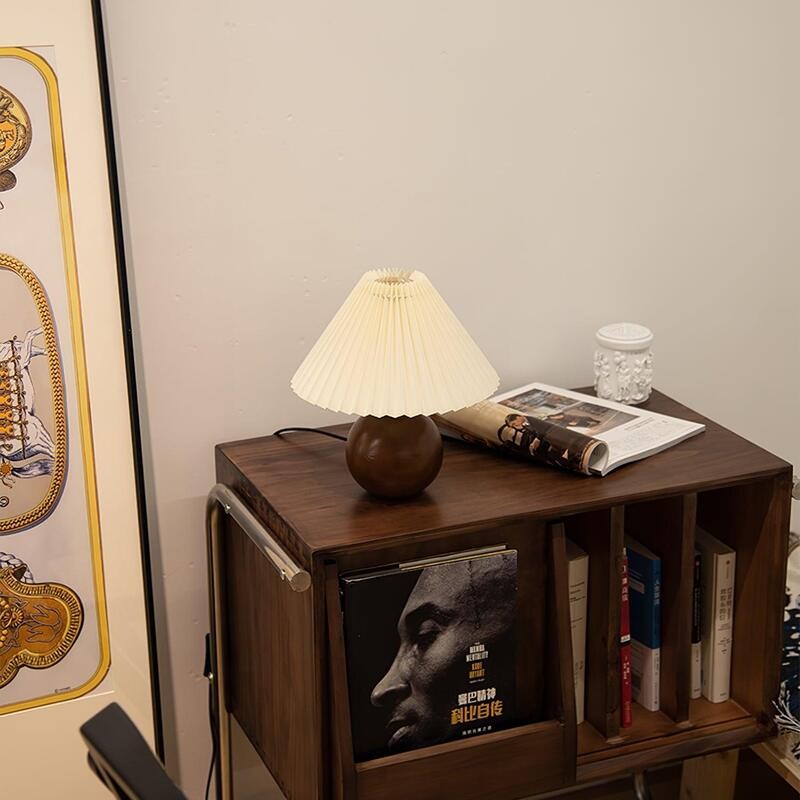 Pleated Wooden Table Lamp For Living Room K09