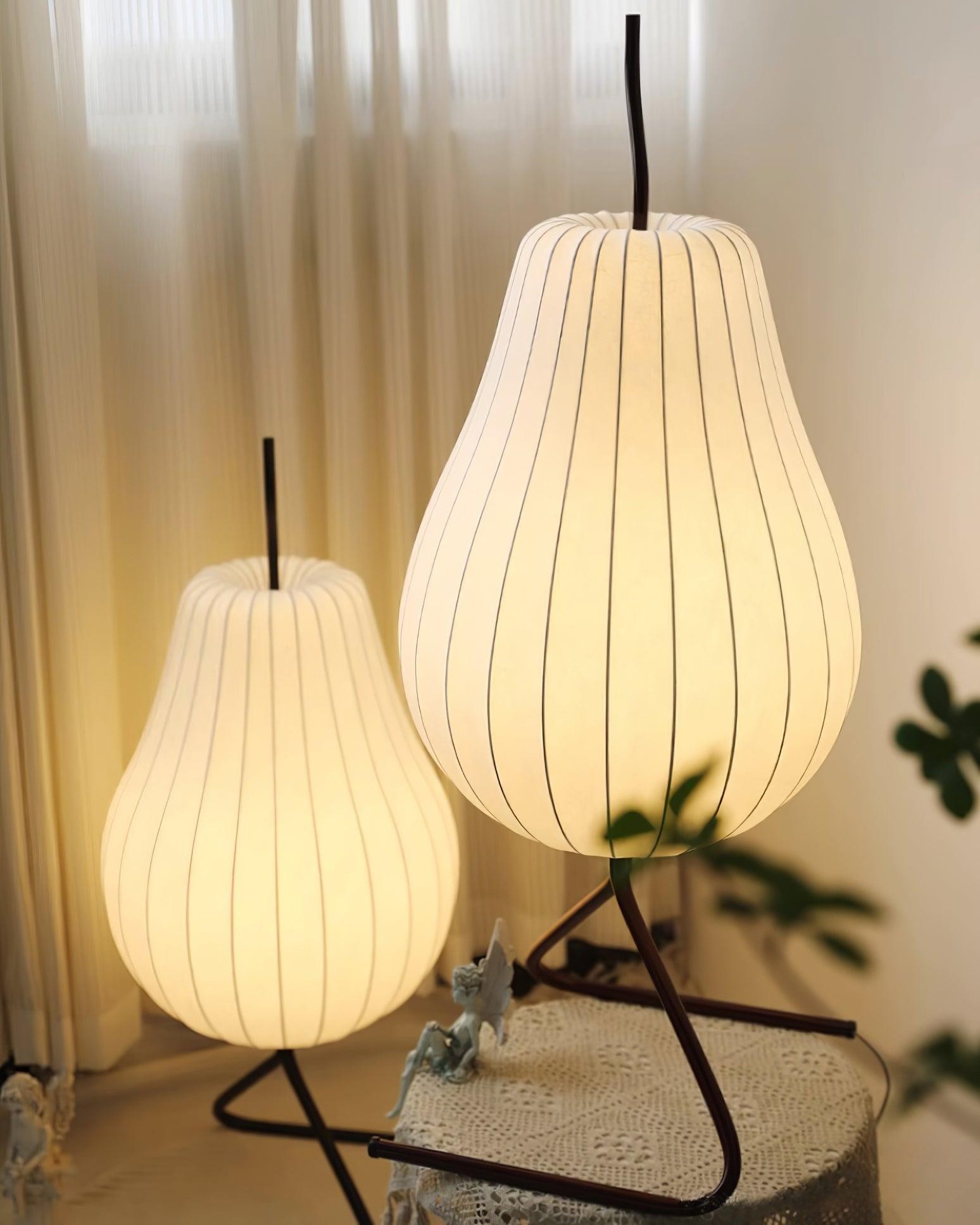 Pear-shaped Shite Floor Lamp Suitable For Living Room K581