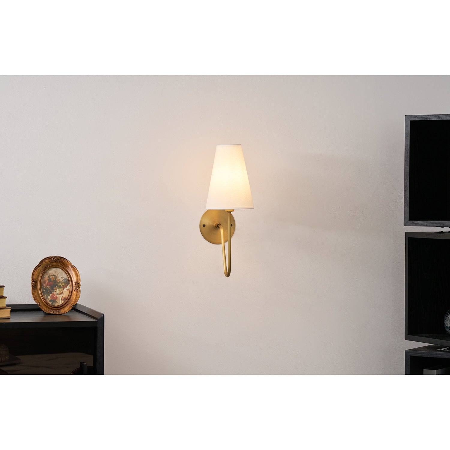 Scoop Wall Lamp D756