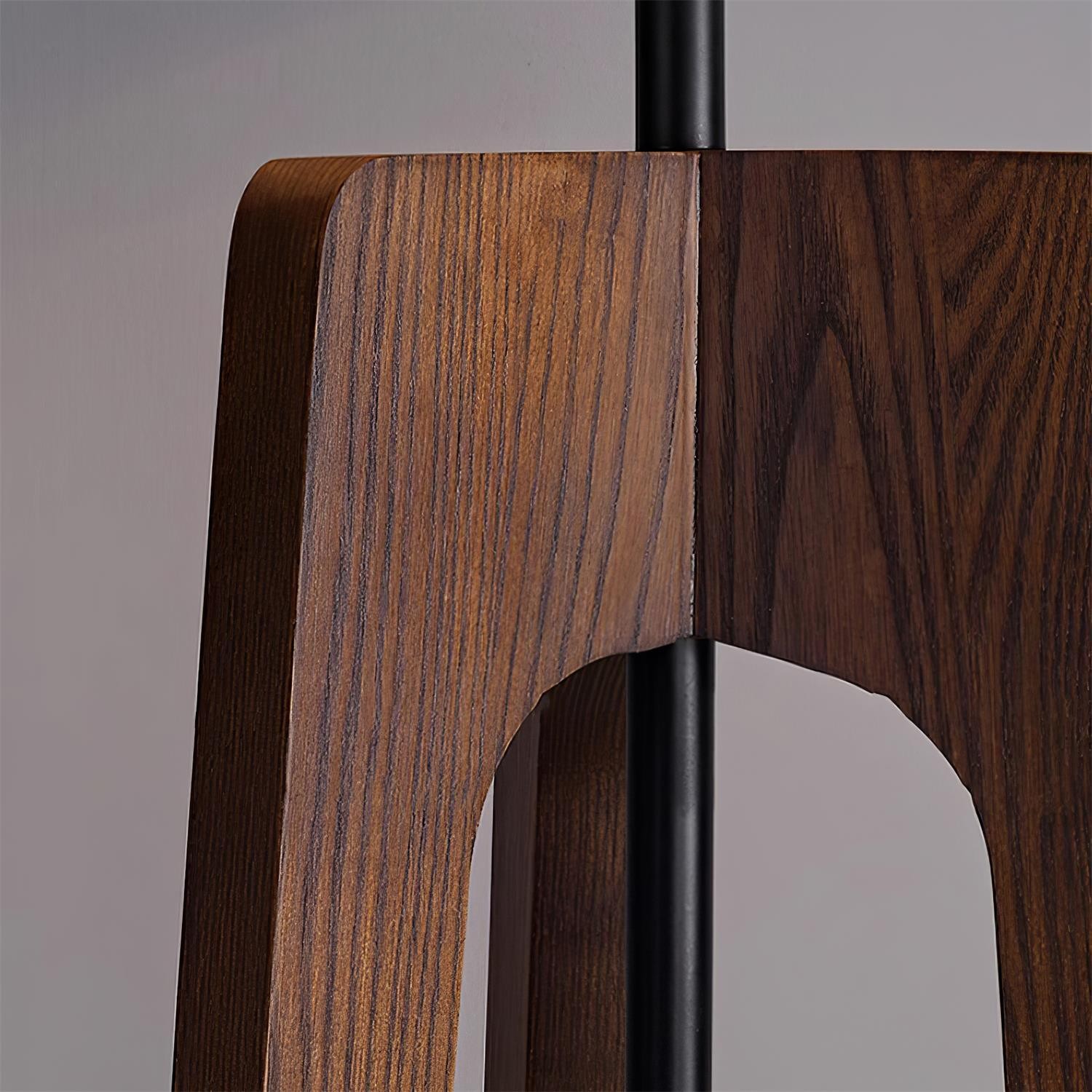Minimalist Wood Tripod Table Lamp K710