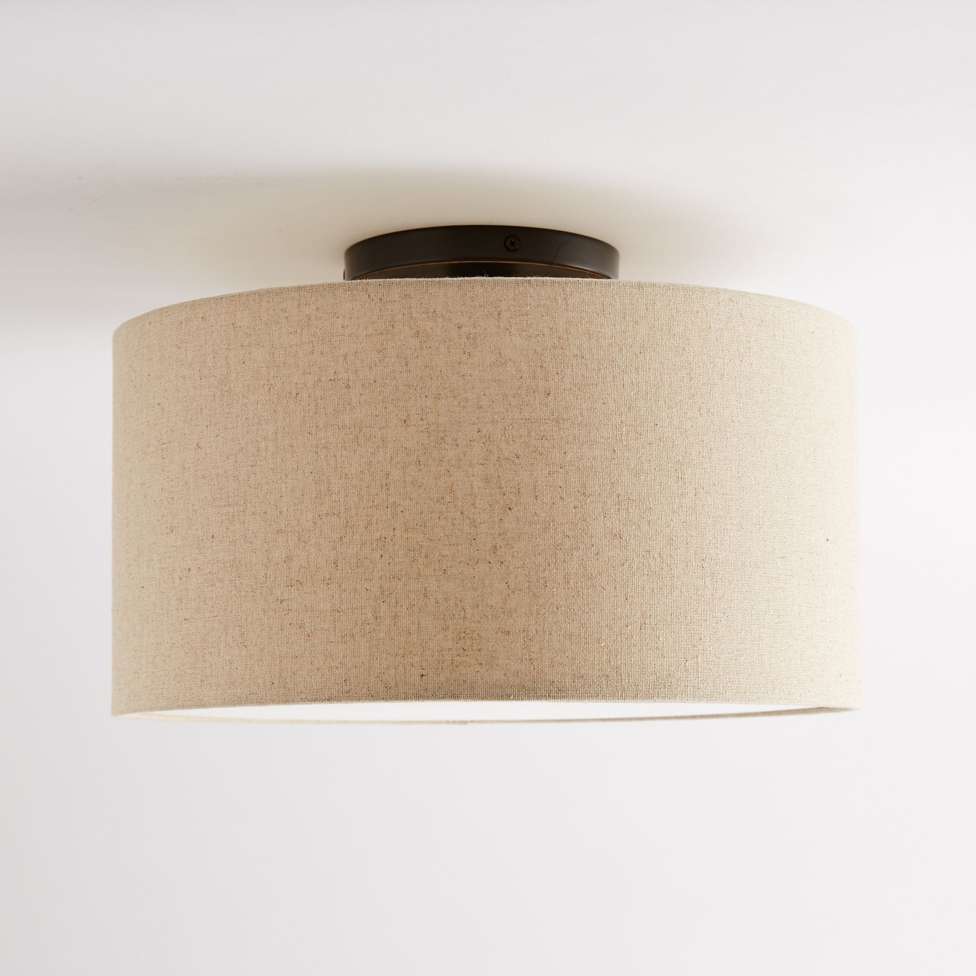 Jelvane Modern Fabric Shade Flushmount – Elegant Drum Ceiling Light for Any Room K1148