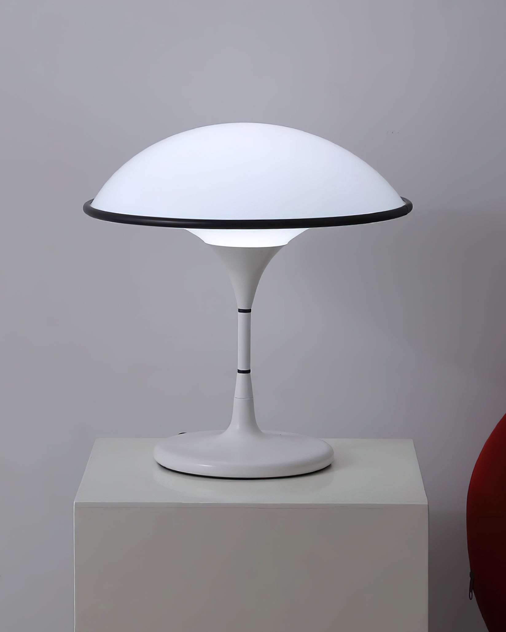 Danish Retro White Flying Saucer Table Lamp K394