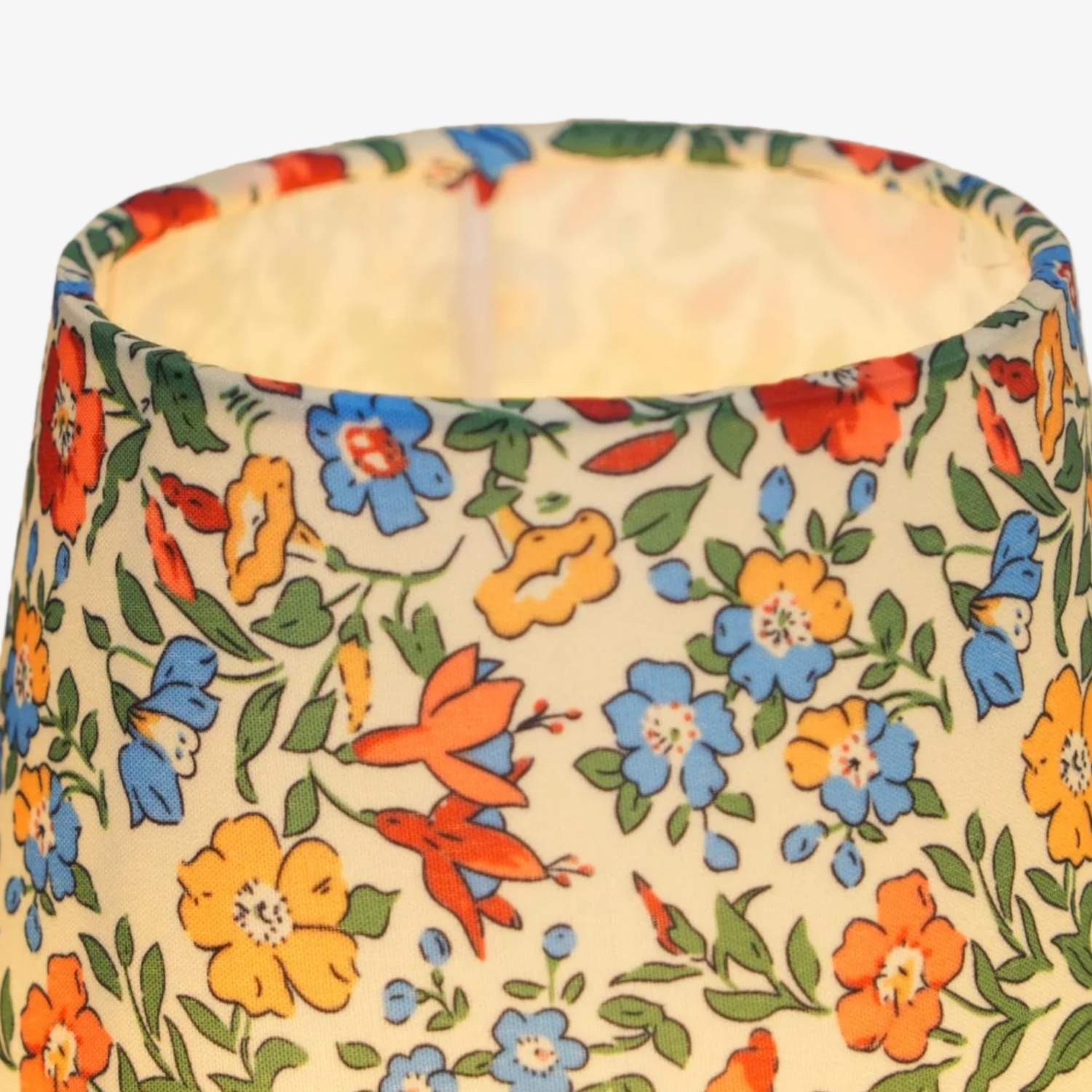 Petalyra Sculptural Floral Table Lamp - Modern Decorative Accent Lighting for Living Room and Bedroom K2108