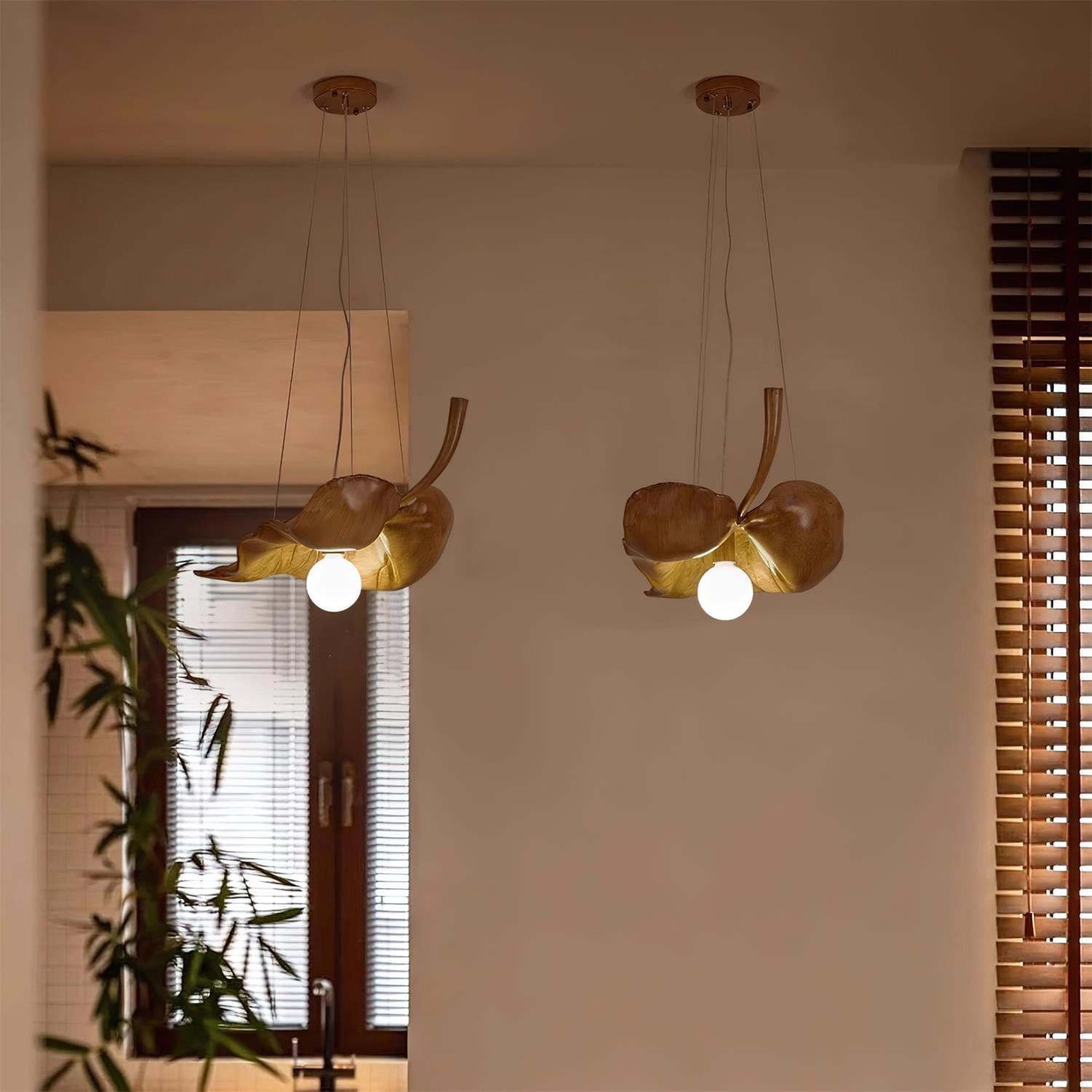Maple Leaf Pendant Lamp K483