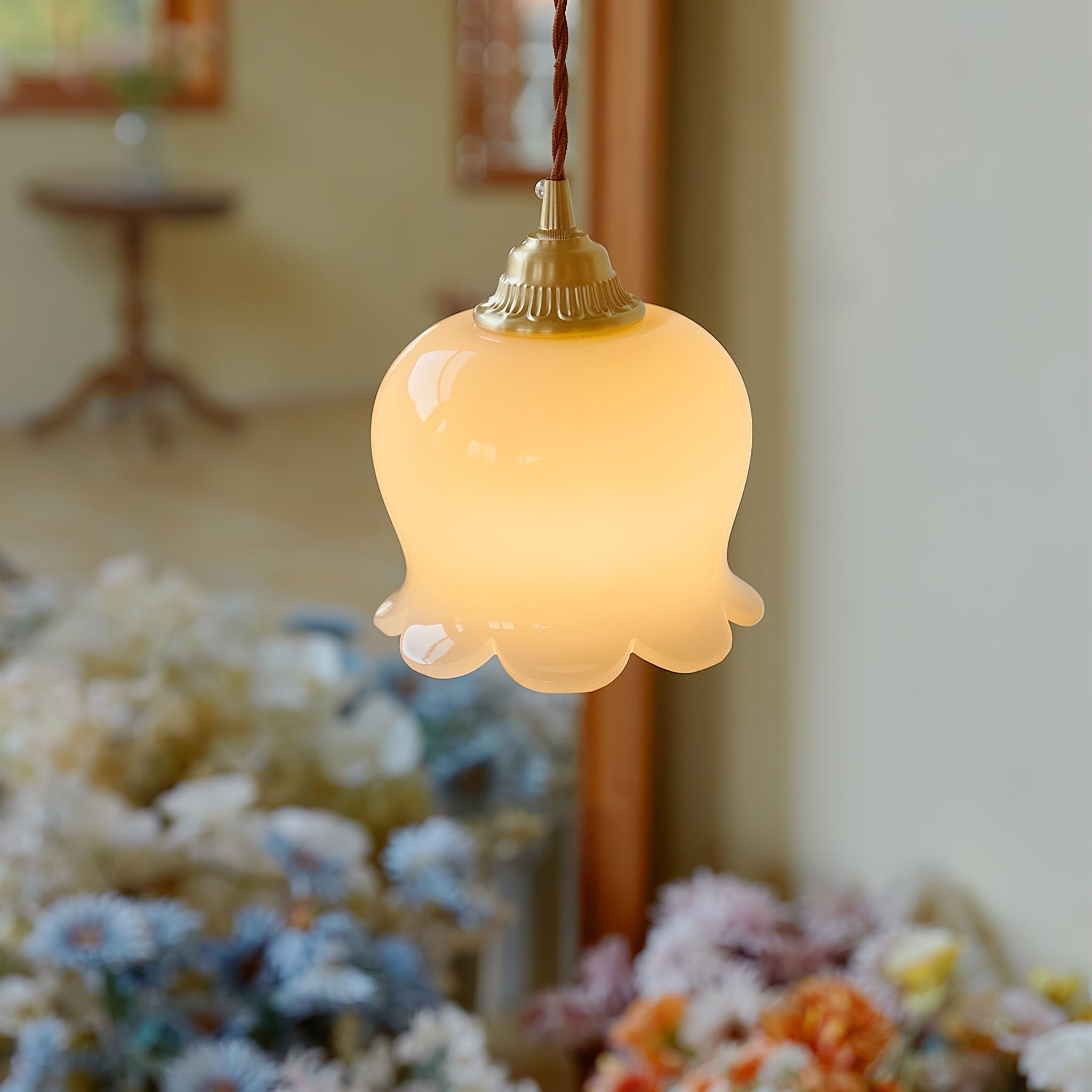 Traditional Glass Flower Pendant Lamp K736