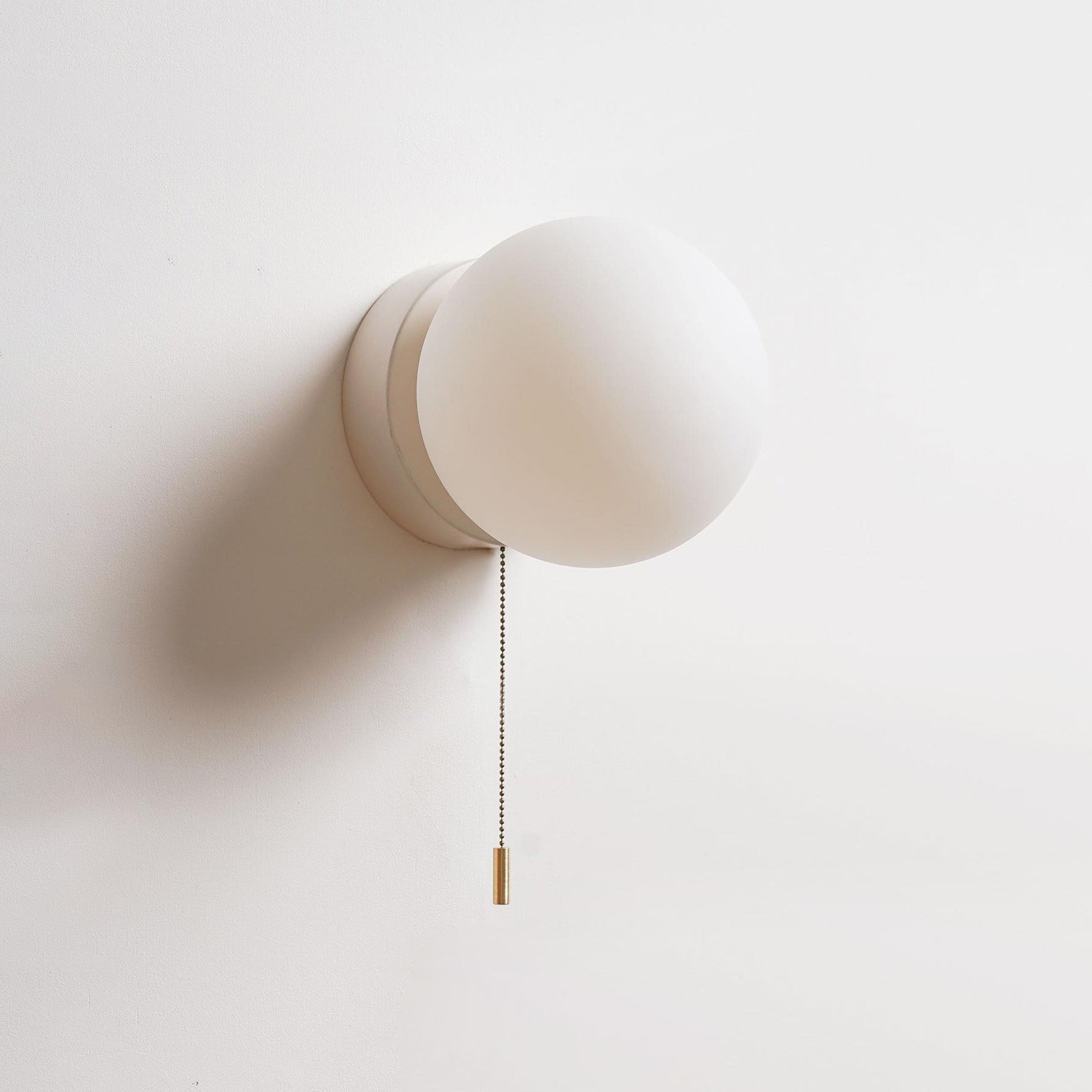 Gram Wall Lamp D694