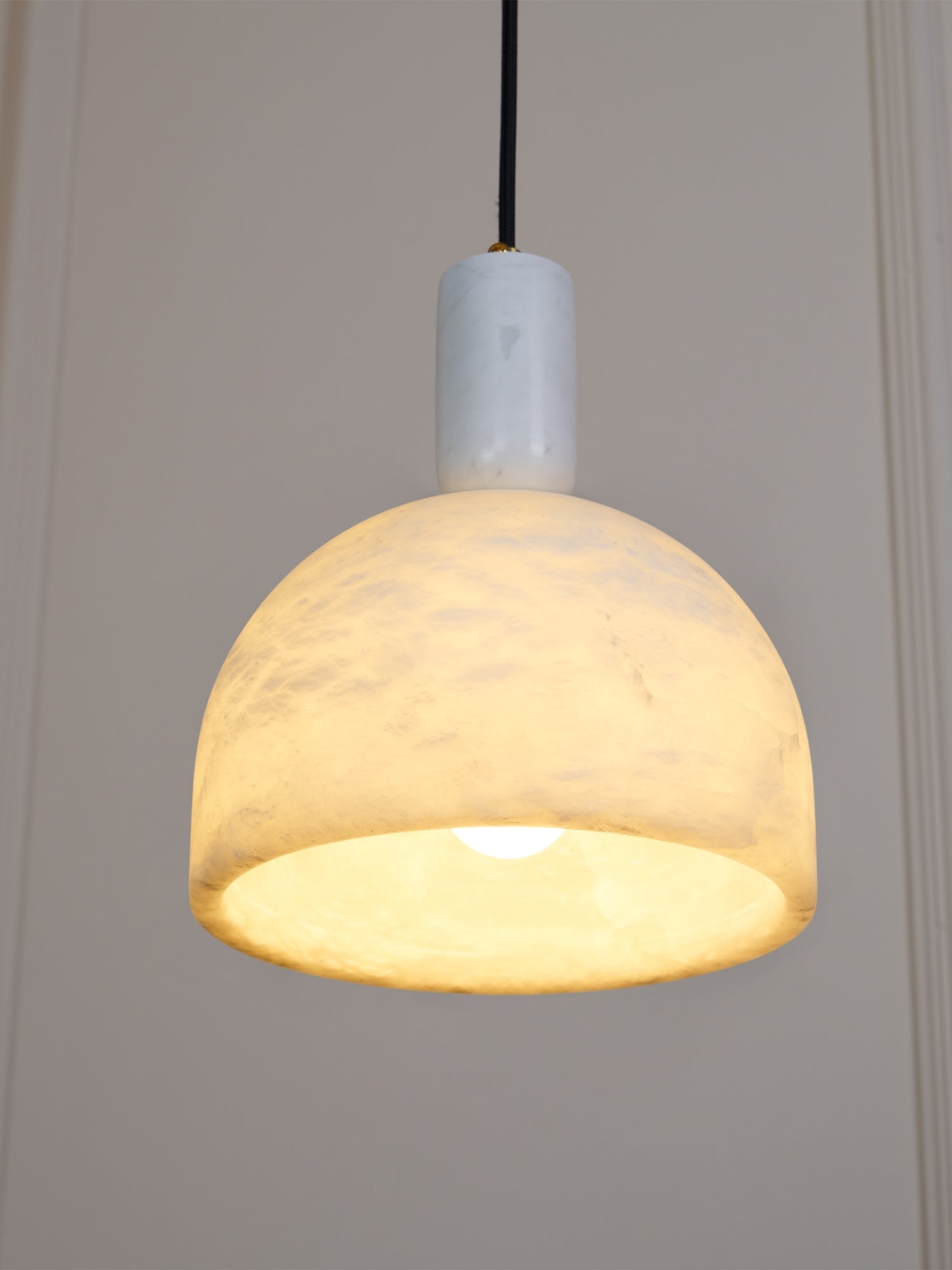 Blair Alabaster Pendant Light D355