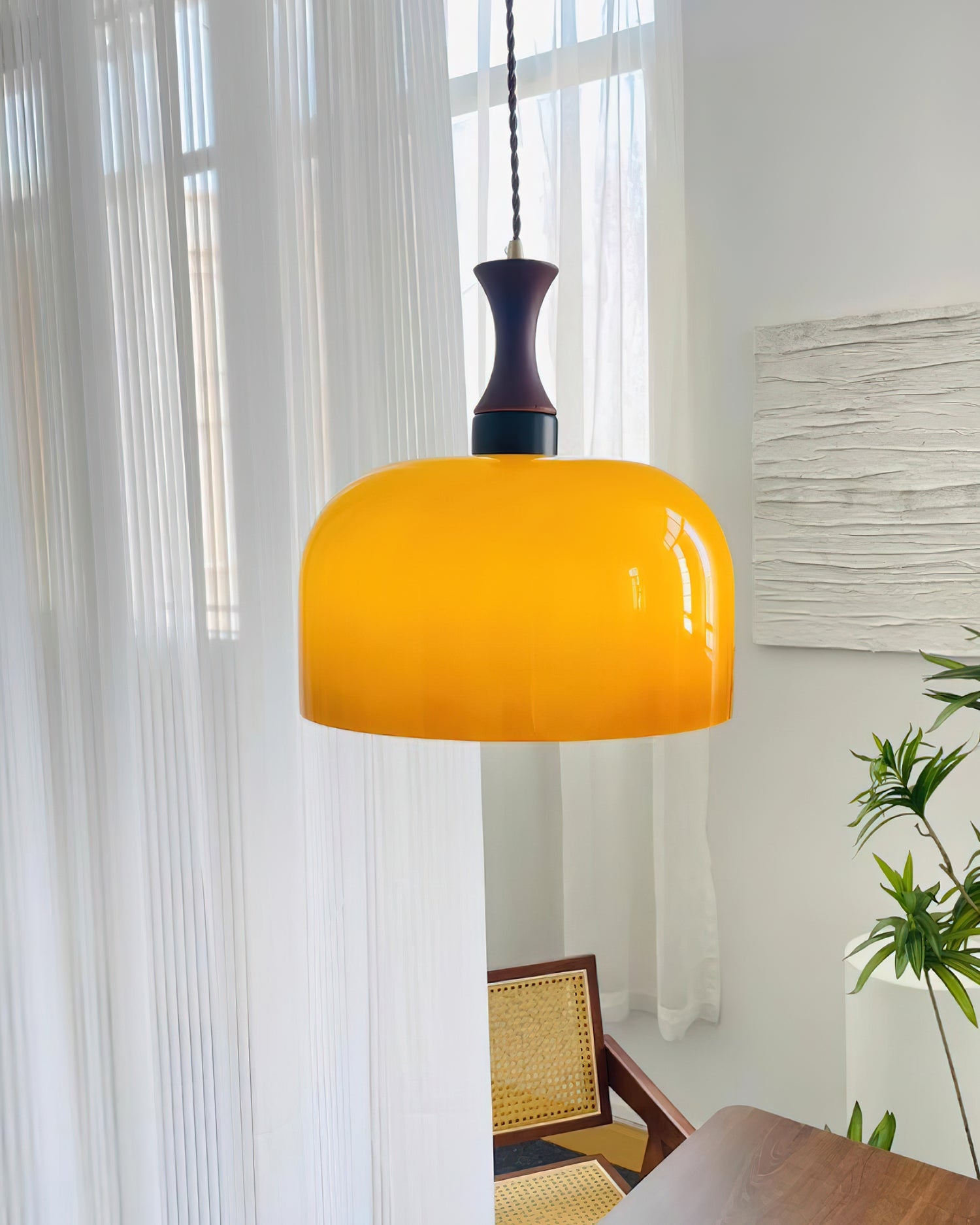 Lacey Glass Plug In Pendant Lamp D114