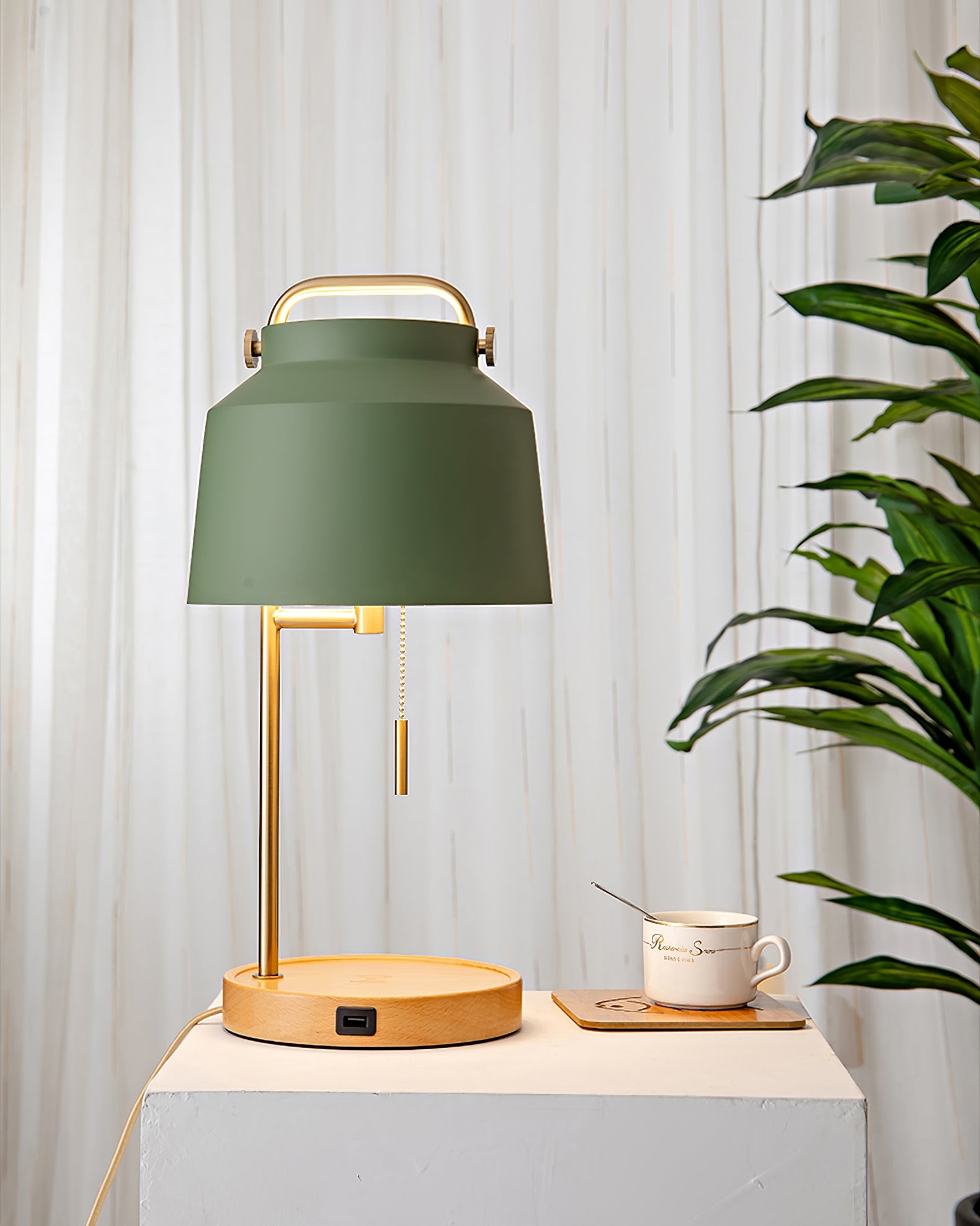 Naima Table Lamp D411