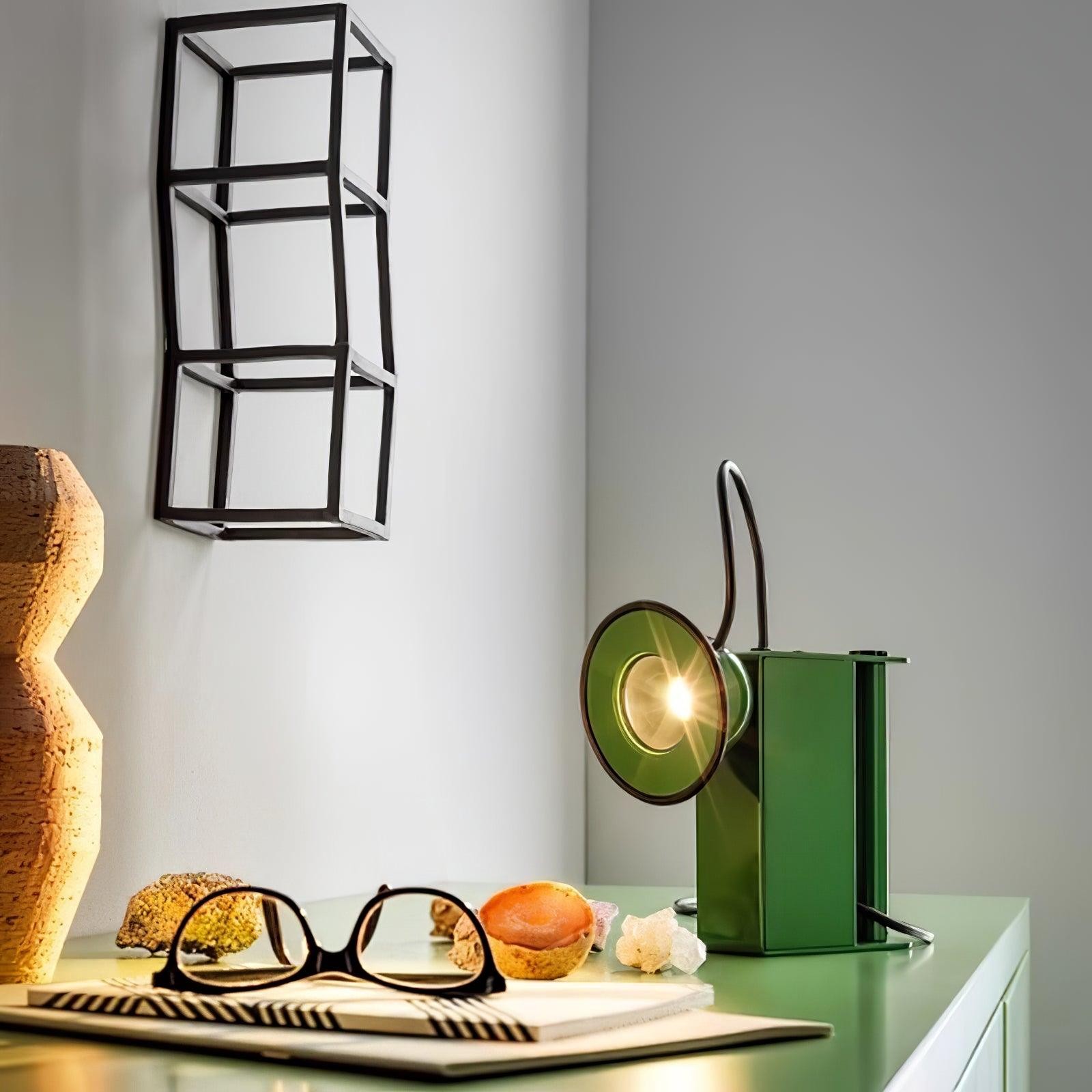 Magnetic Adjustable Camera Table Lamp K870