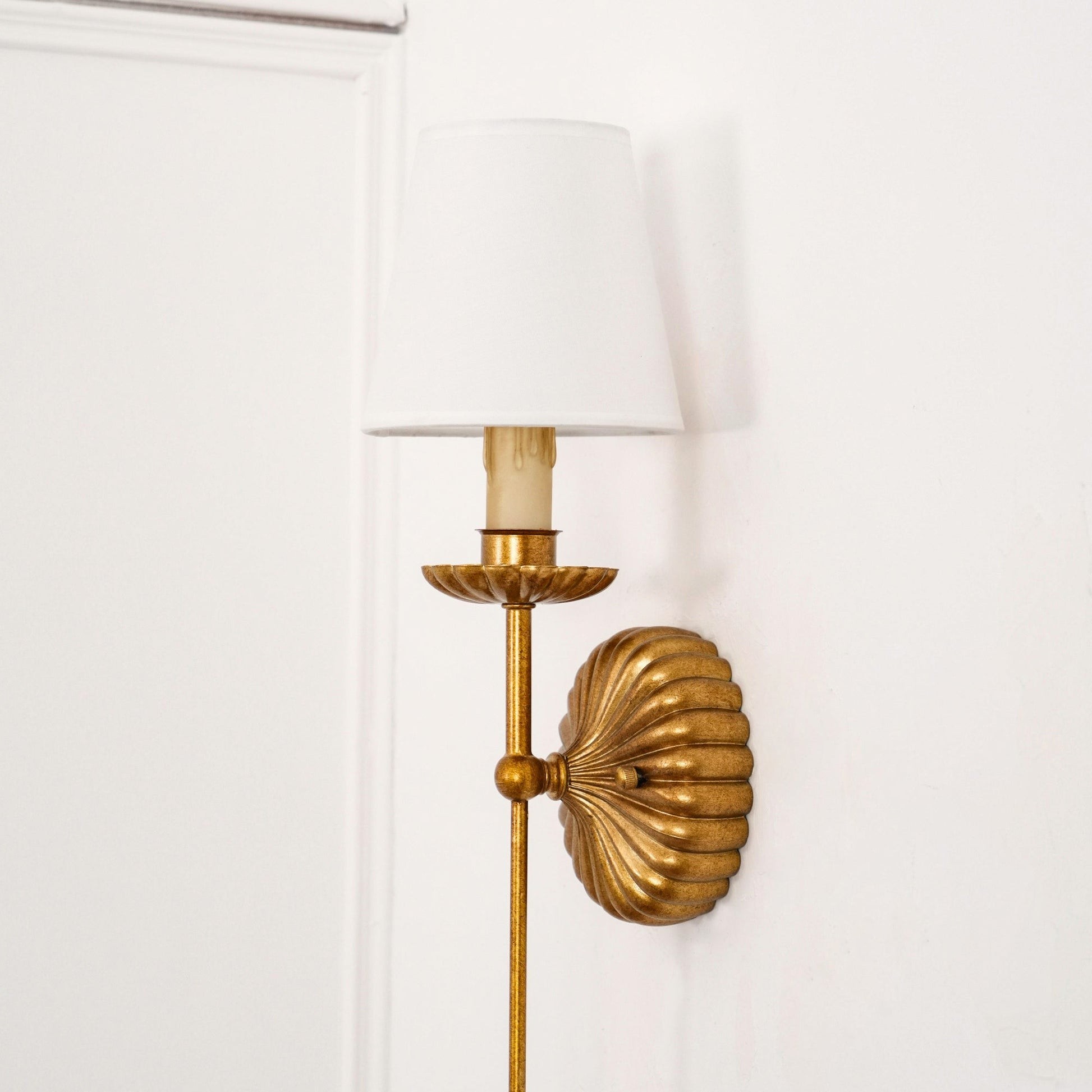 Catina Metal Wall Sconce with Fabric Shade – Stylish Accent Lighting for Home K1181