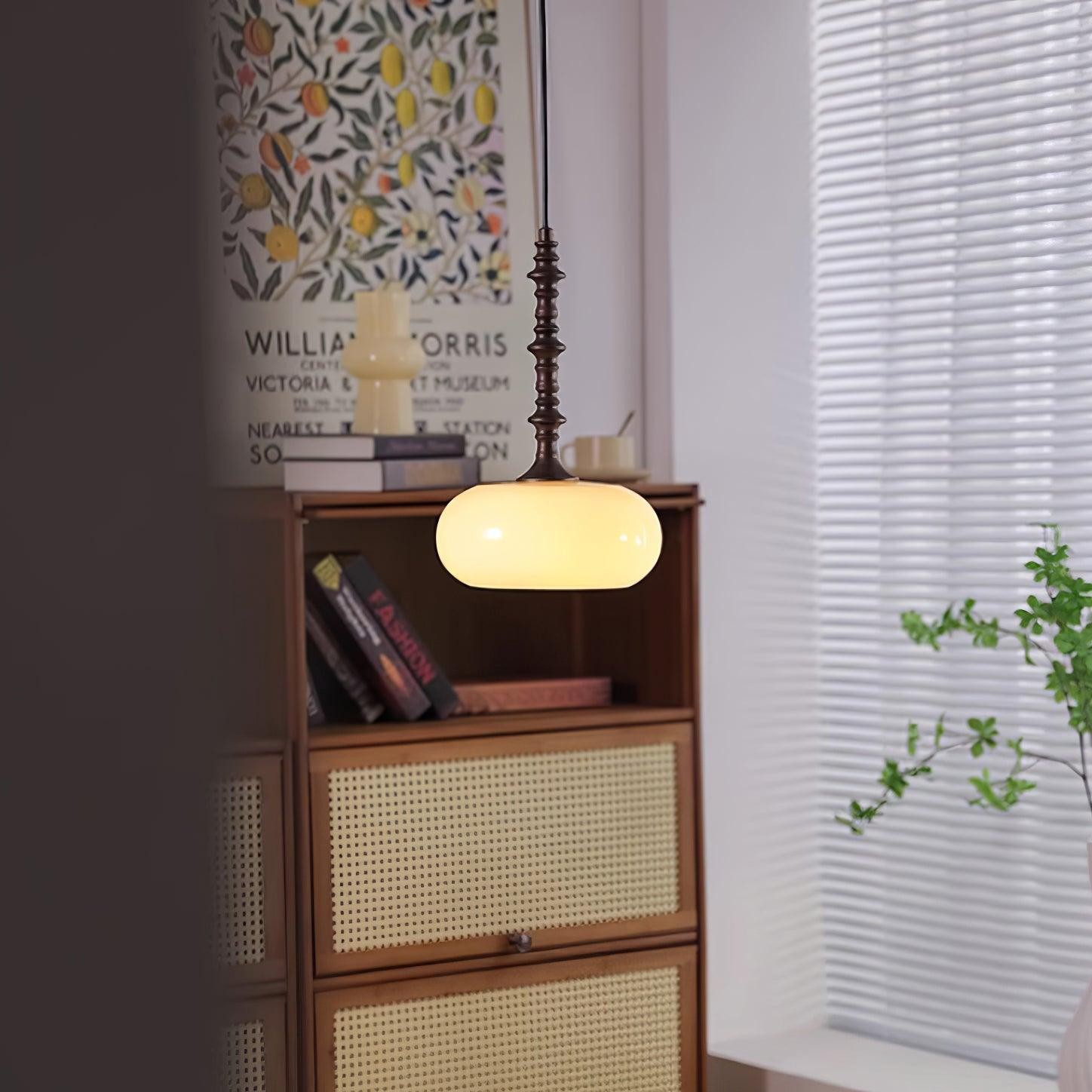 Modern Simple Cream Smooth Small Pendant Lamp K367