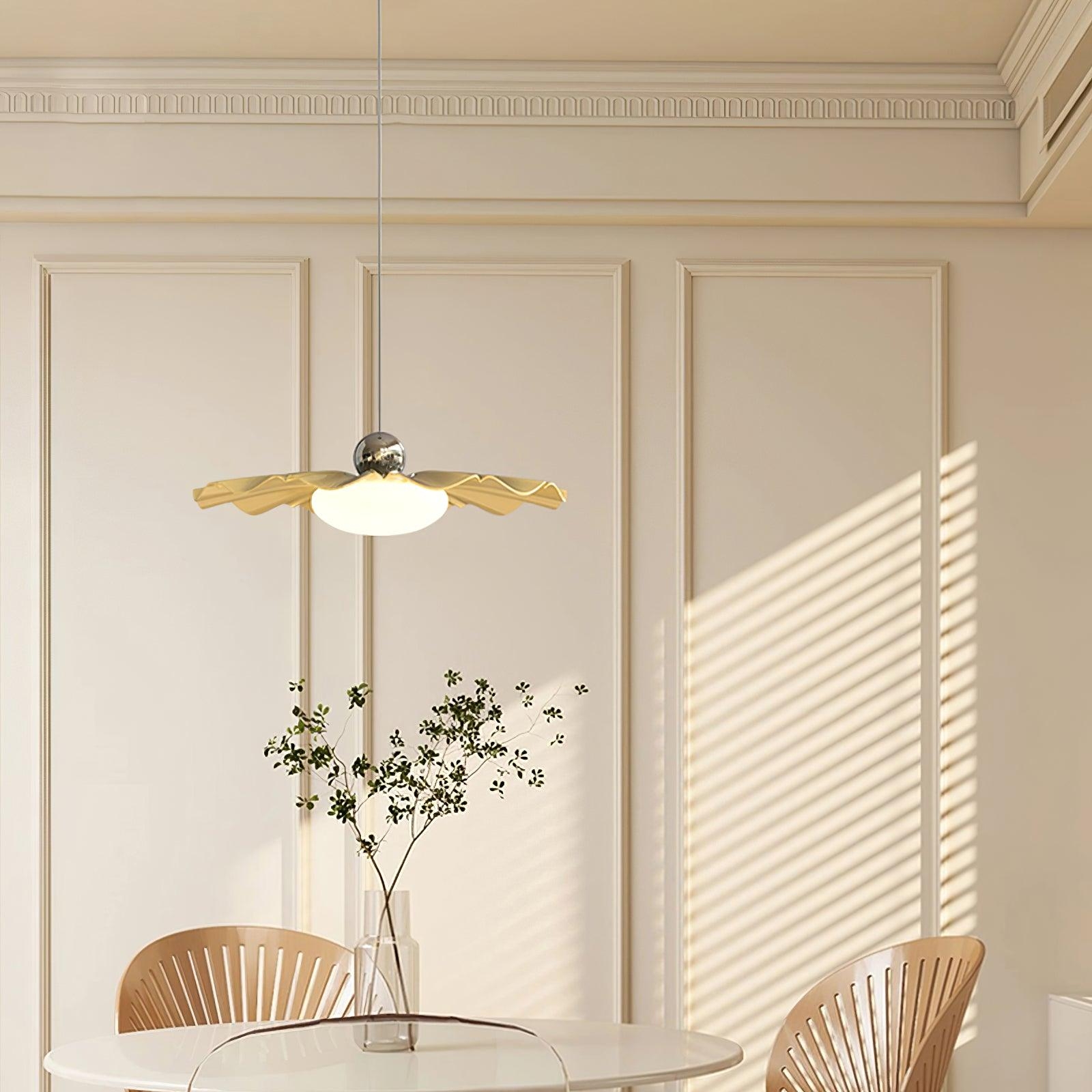 Blooming Flower Pendant Light D354