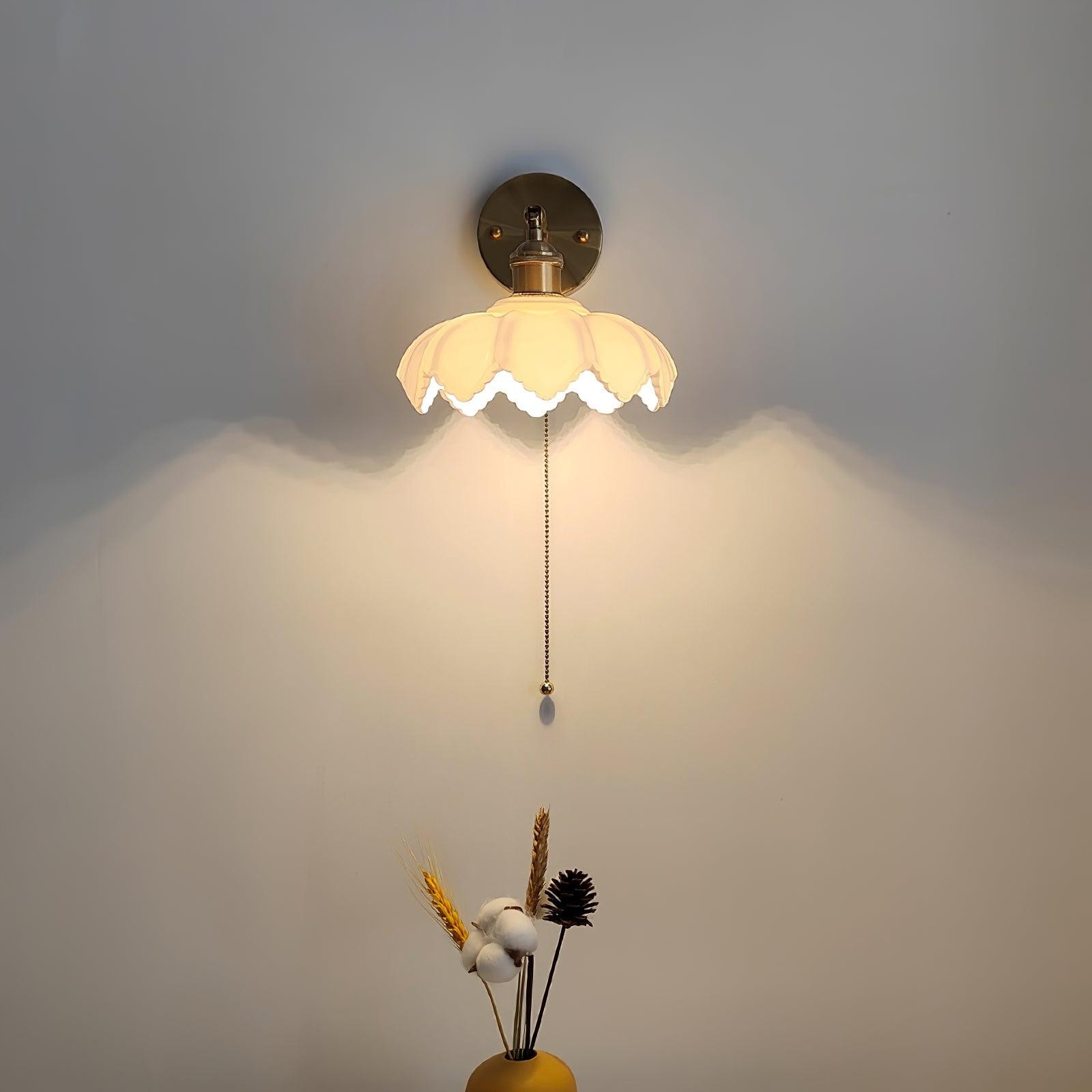 Lotus Rotatable Wall Lamp K465