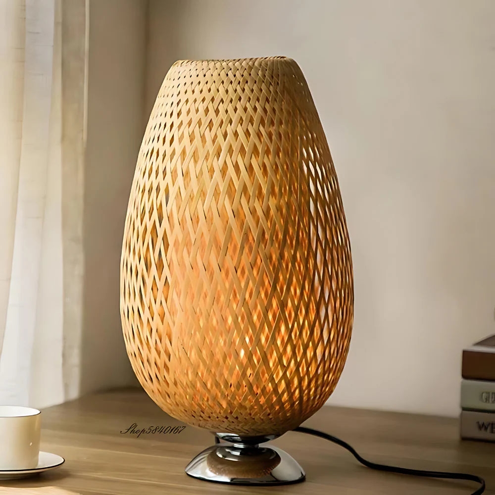 Handcrafted Sustainable Bamboo Table Lamp D847