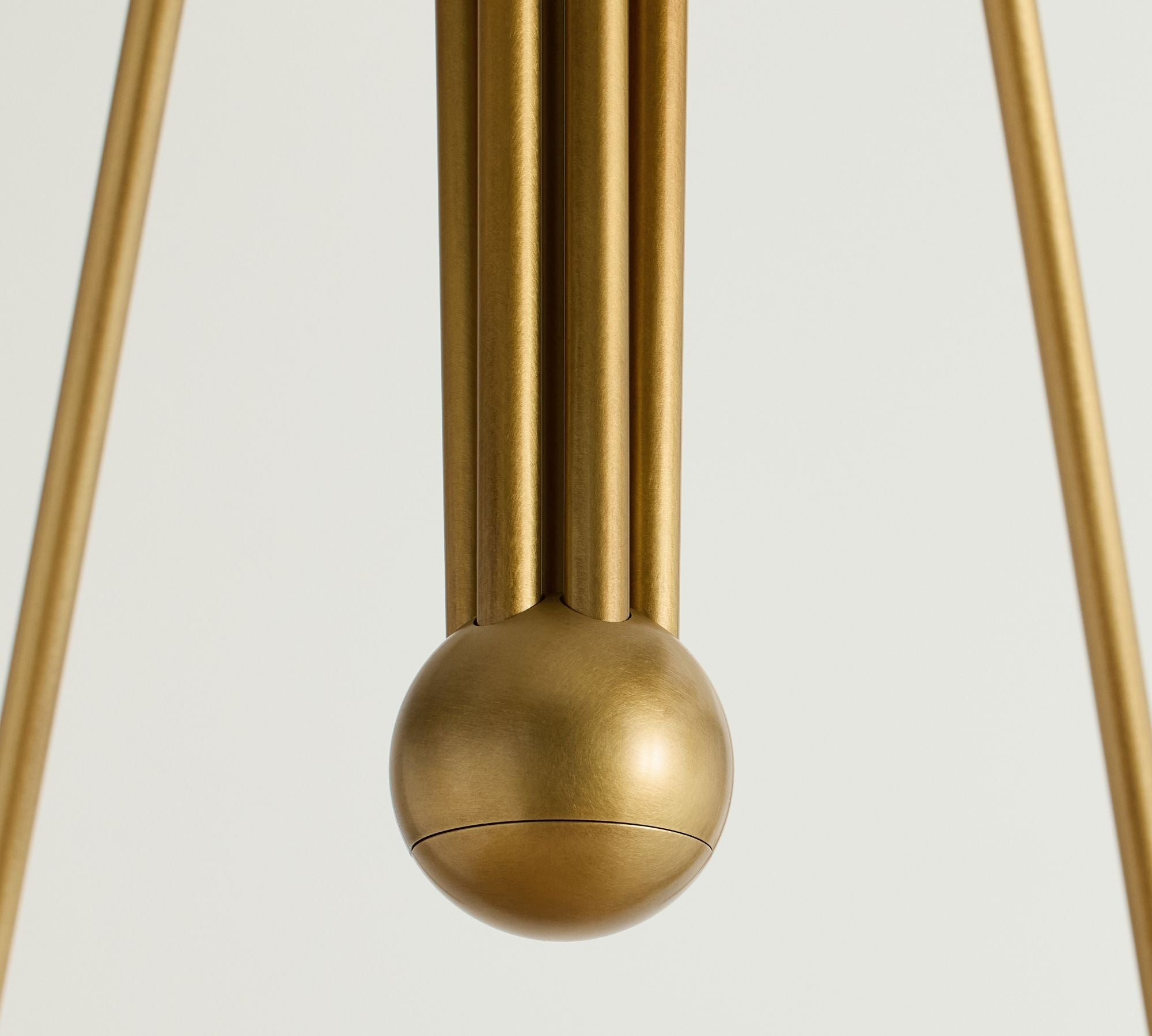 Gianna Curved Chandelier D640