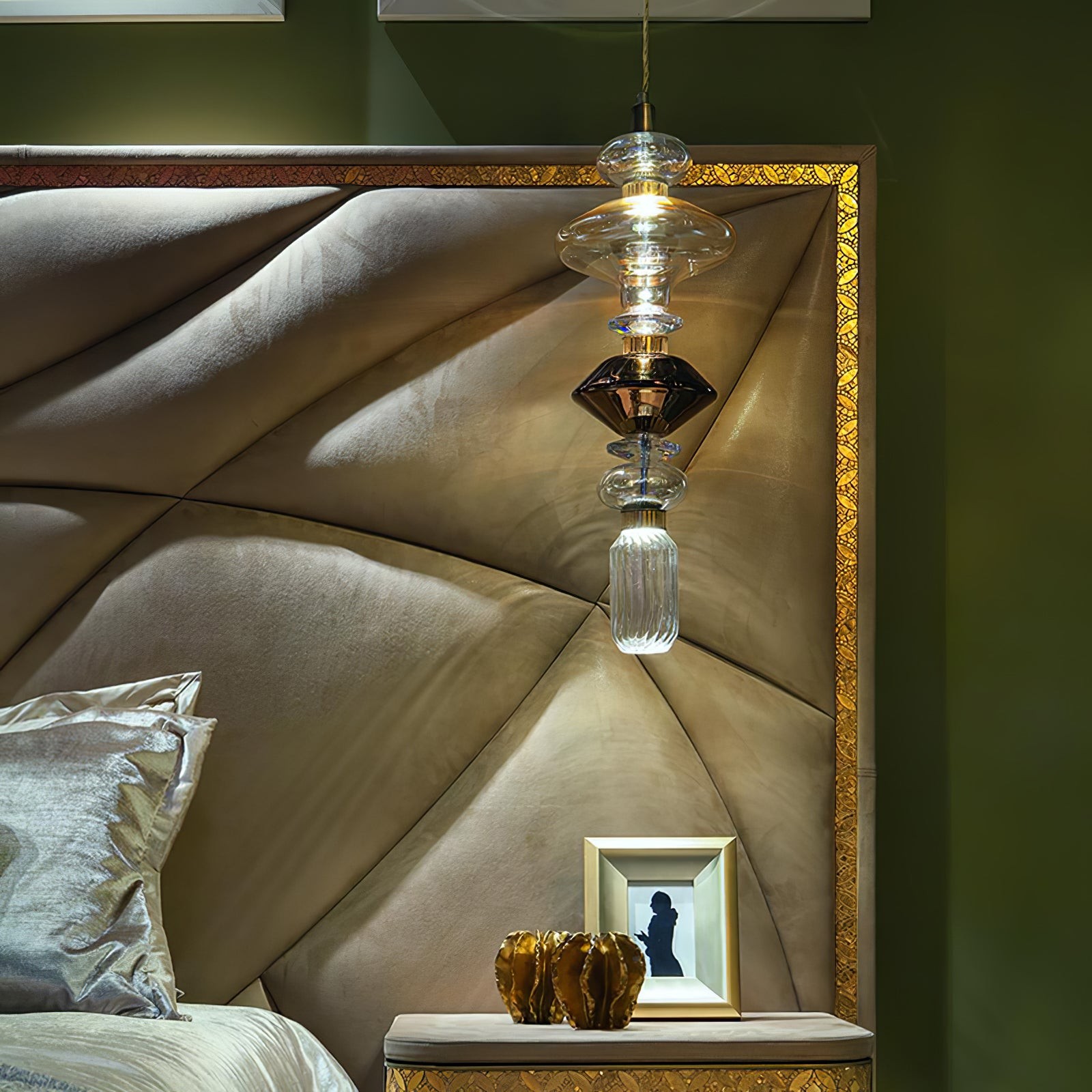 Modern Elegant Ballet Glass Pendant Light K904