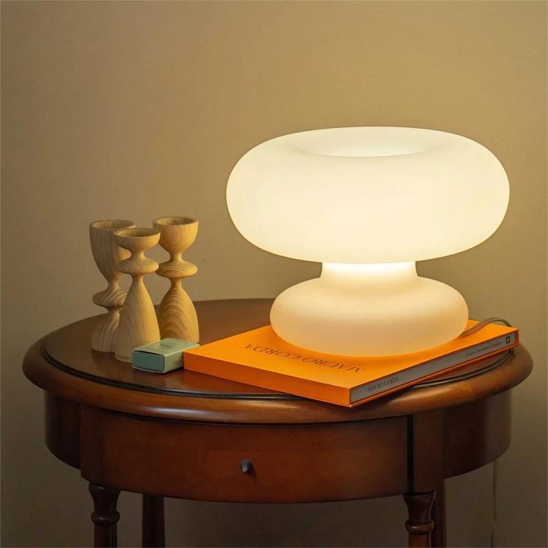 Minimalist Bauhaus White Mushroom Table Lamp K22