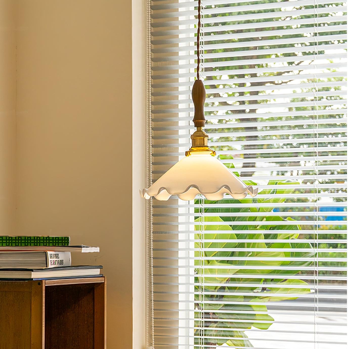 Vintage White Glass Skirted Pendant Lamp K389