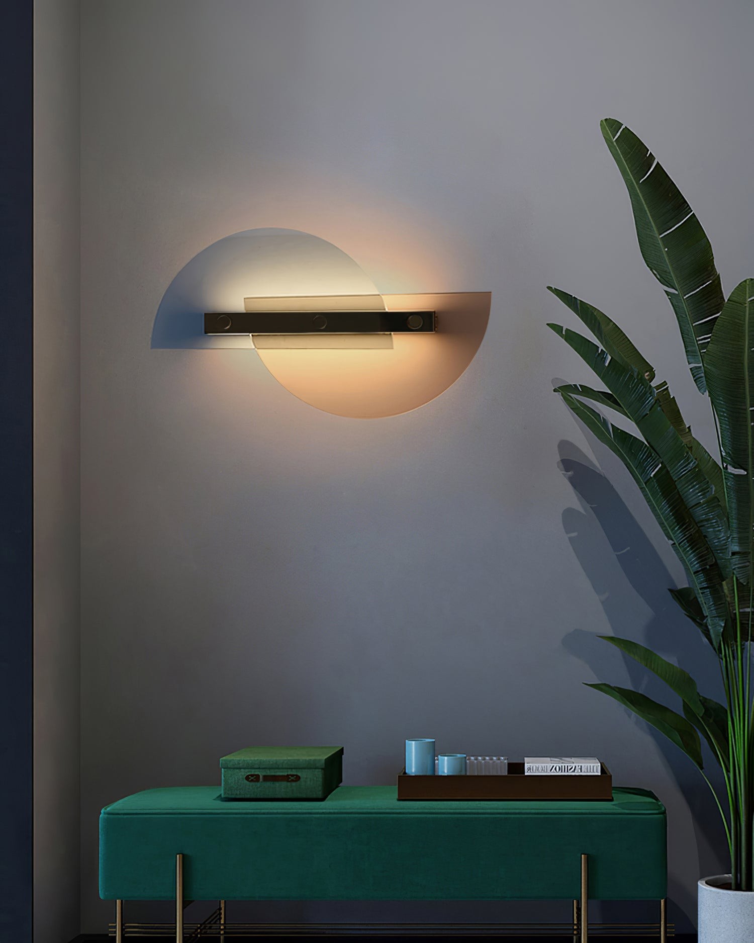 Simple Fan-Shaped Glass Arc Wall Lamp K575