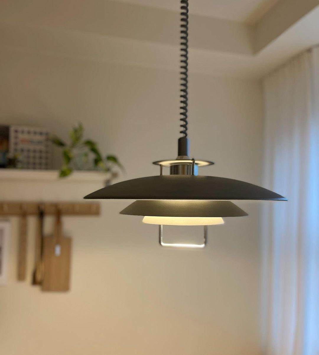 Danish Lifting UFO Pendant Lamp K606