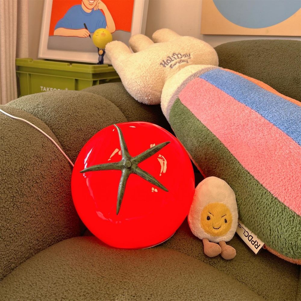 Modern Creative Design Tomato Lamp K52